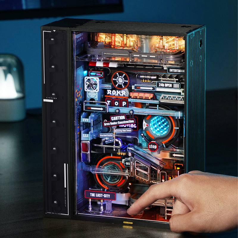 Snaps The Last City Cyberpunk Marble Run DIY Miniature Building Kit