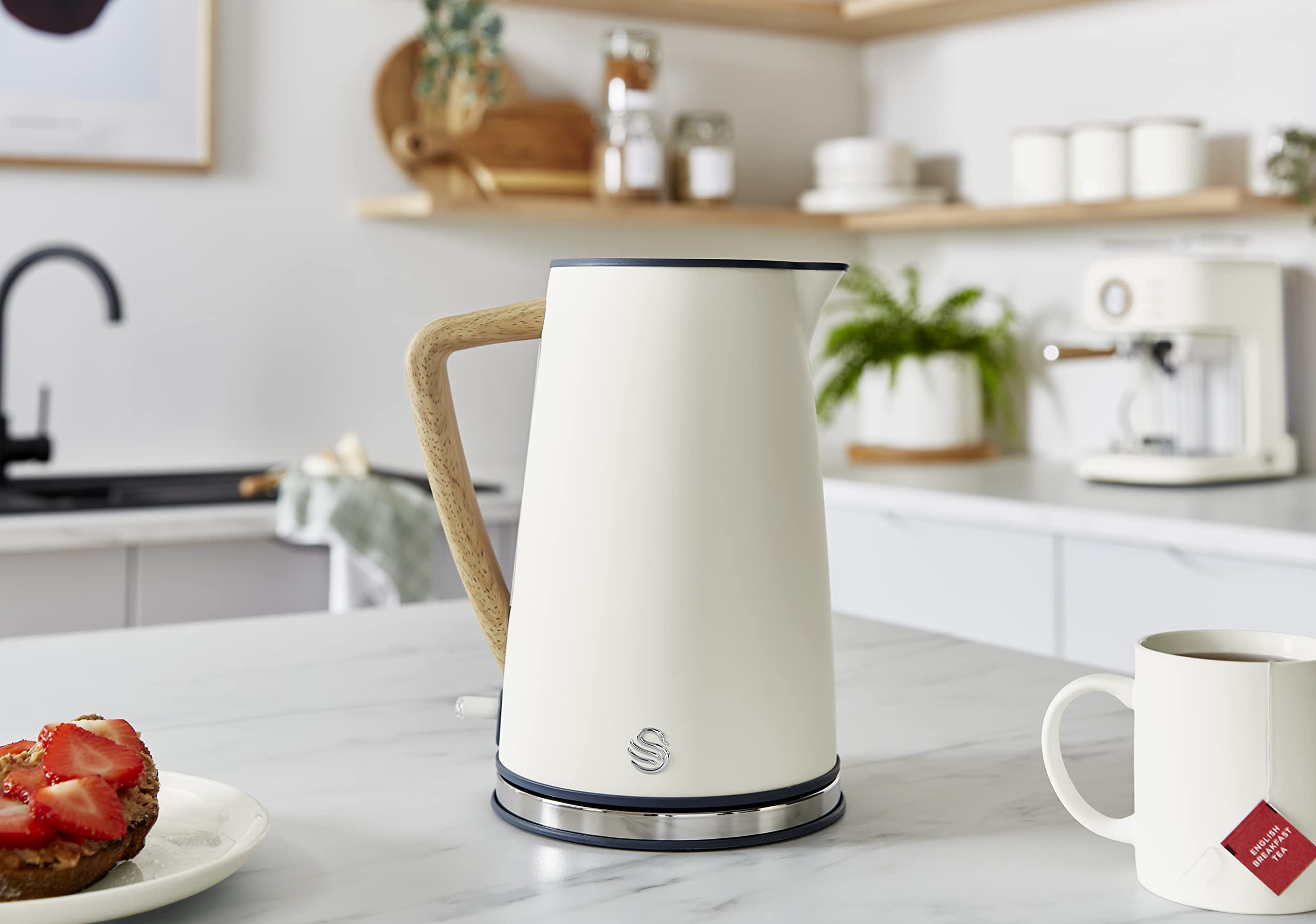 Swan Nordic Jug Kettle | 1.7L Fast Boil Electric Kettle - Matte White