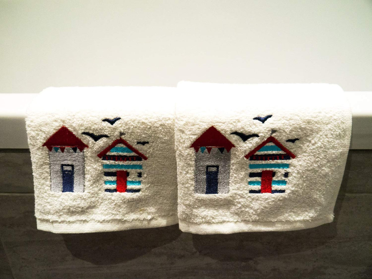 Lex's Linens Beach Hut & Birds Embroidered Towels Pack of 2 Flannels - image 2