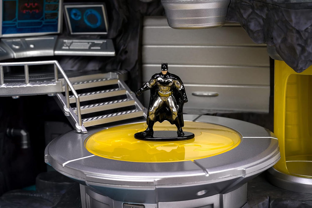 Batman Batcave NanoScene by Snaps | Includes 2 Figures & Light-Up Signal