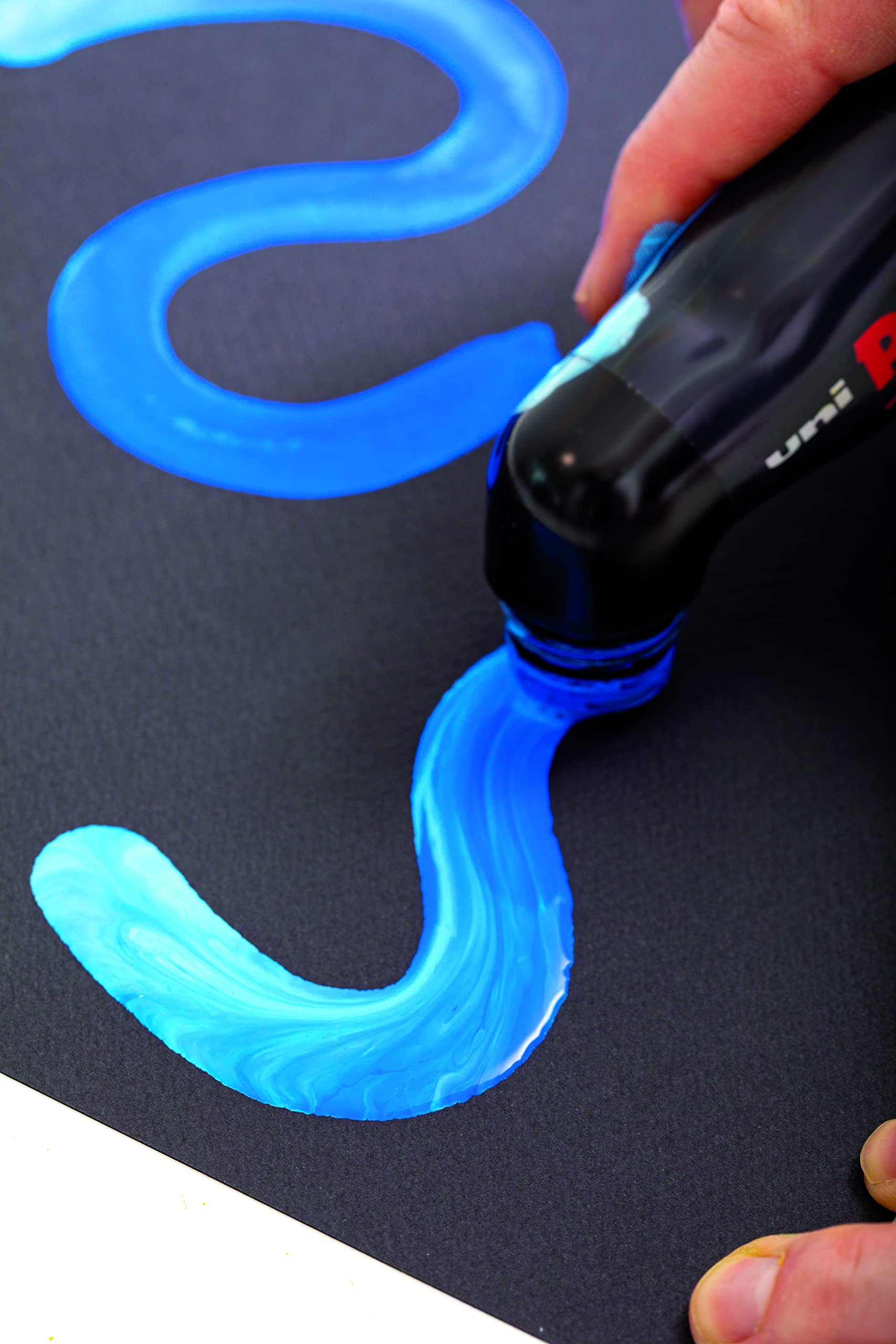 POSCA MOP’R PCM-22 Paint Markers | 3-19mm Round Tip | Water-Based - 4 Pack