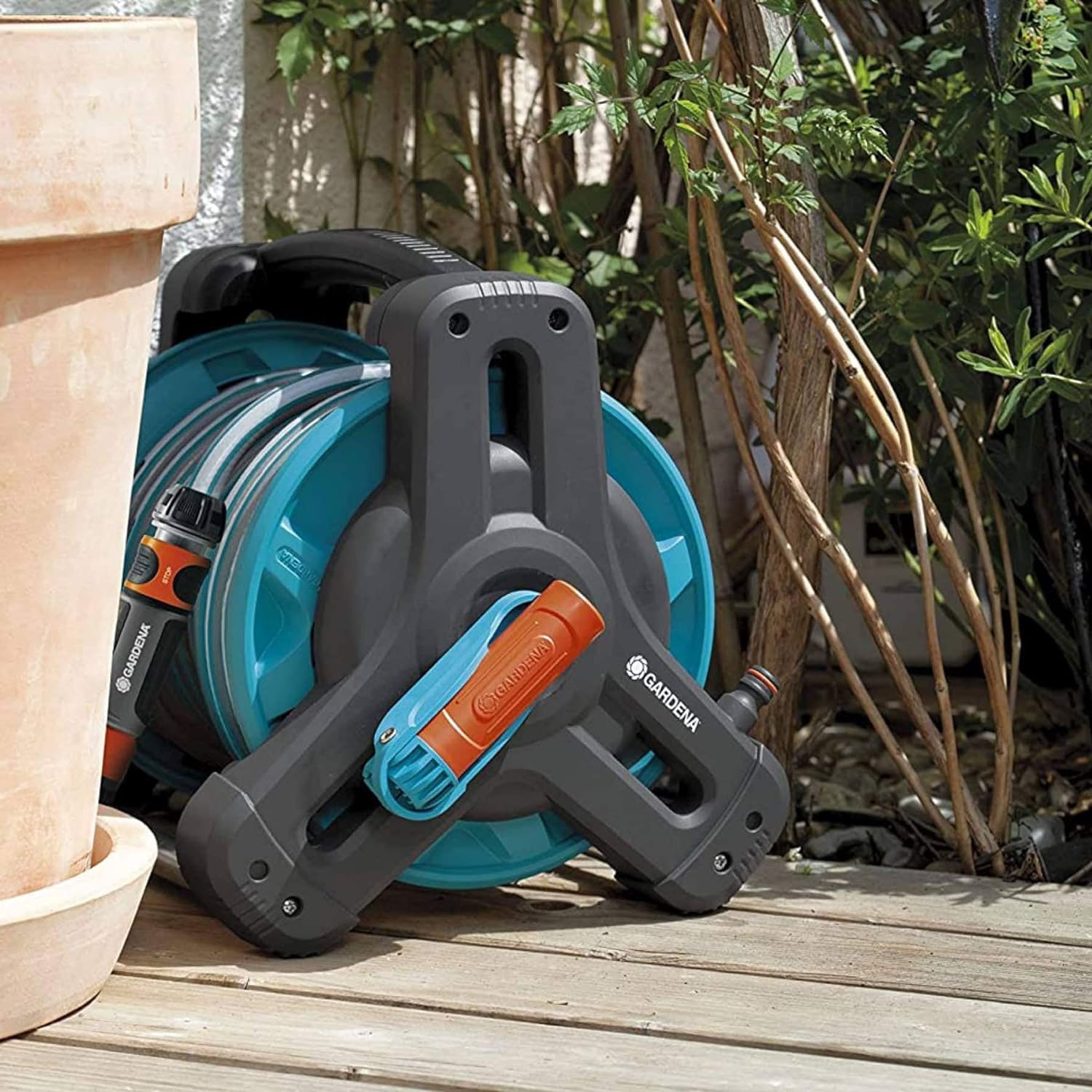 Gardena Classic Hose Reel 10 Set – 10m Garden Hose with Spray Nozzle