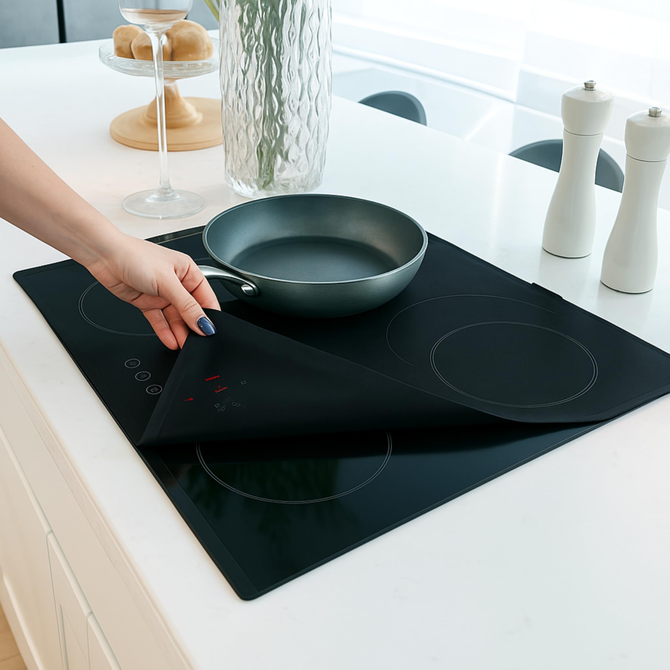HomeMakers Induction Hob Protector Mat | Large 61x53cm Silicone Cover