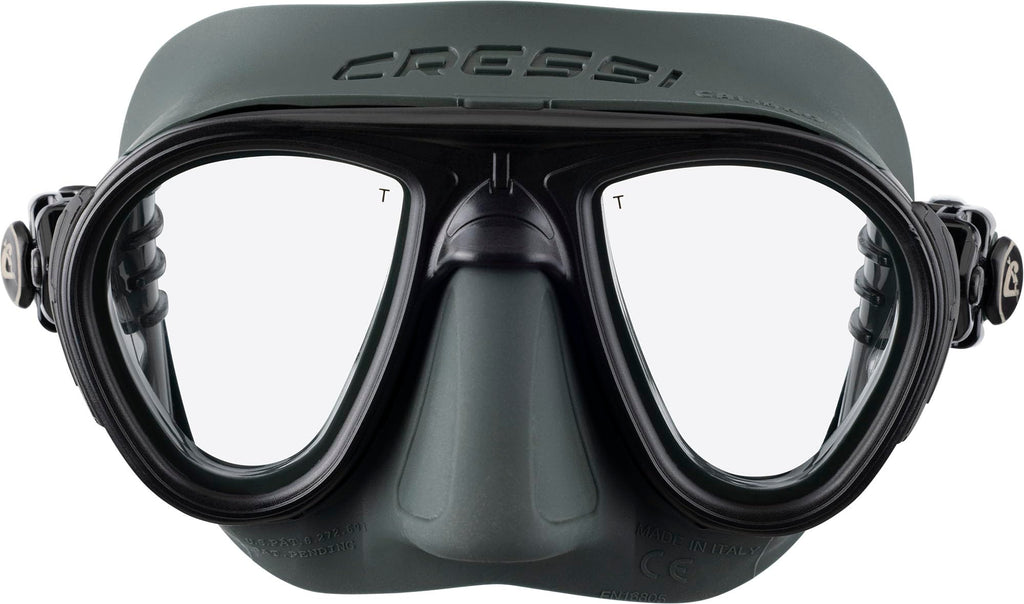 Cressi Calibro Low Volume Diving Mask – Anti-Fog Freediving Gear