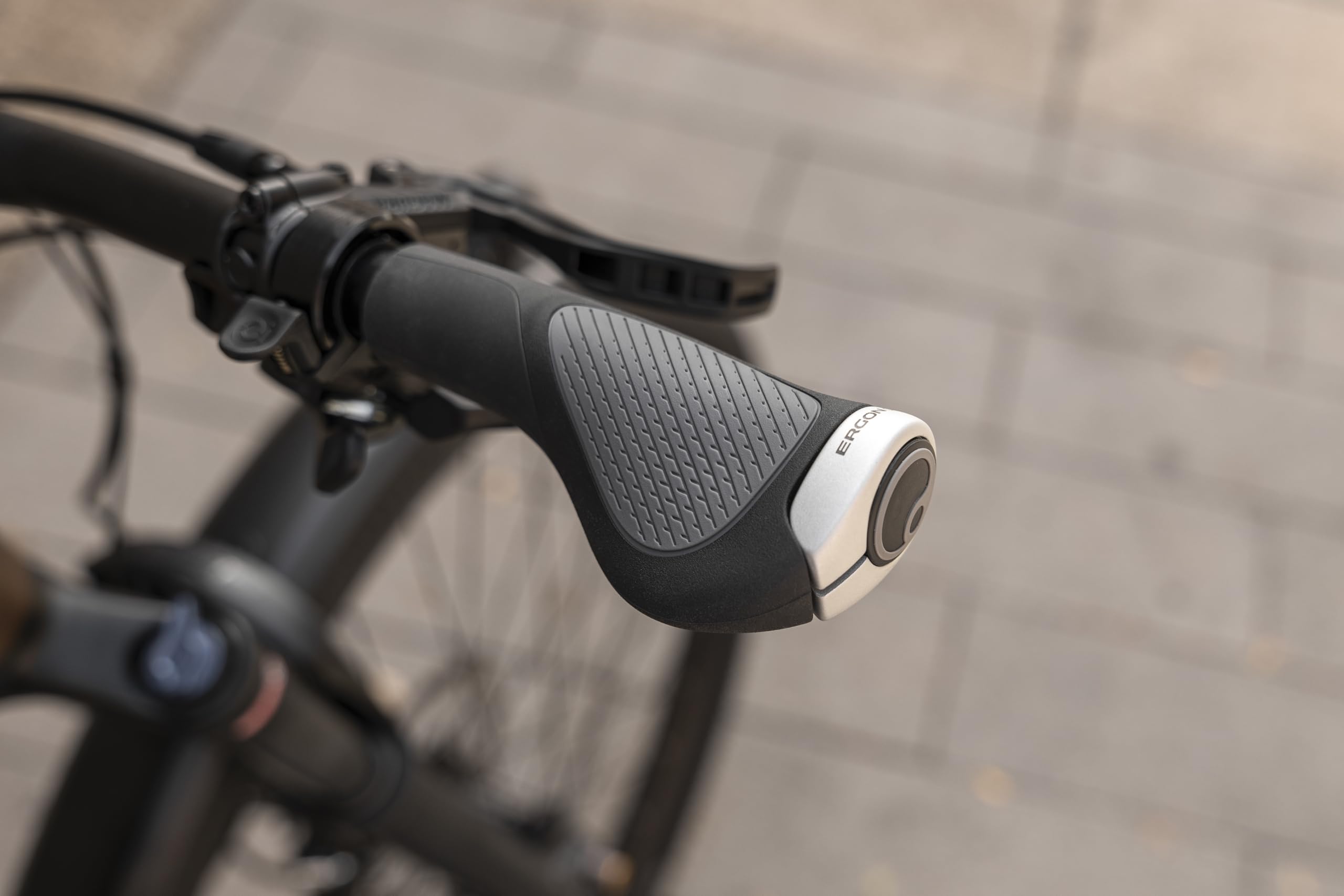 Ergon GP1 Evo Ergonomic Handlebar Grips – Black, Small Size