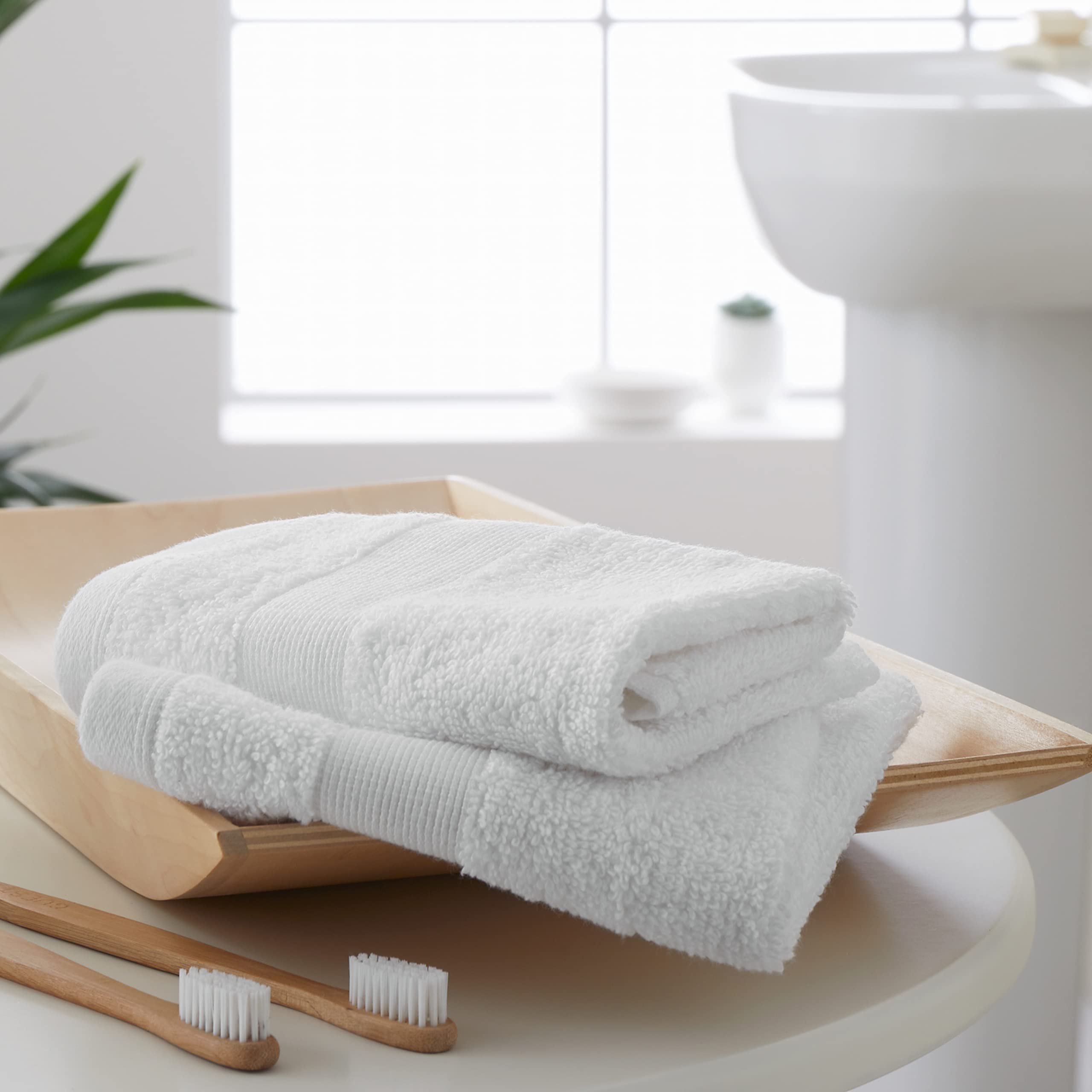 Catherine Lansfield White Cotton Face Cloth Pair | Anti-Bacterial 500gsm