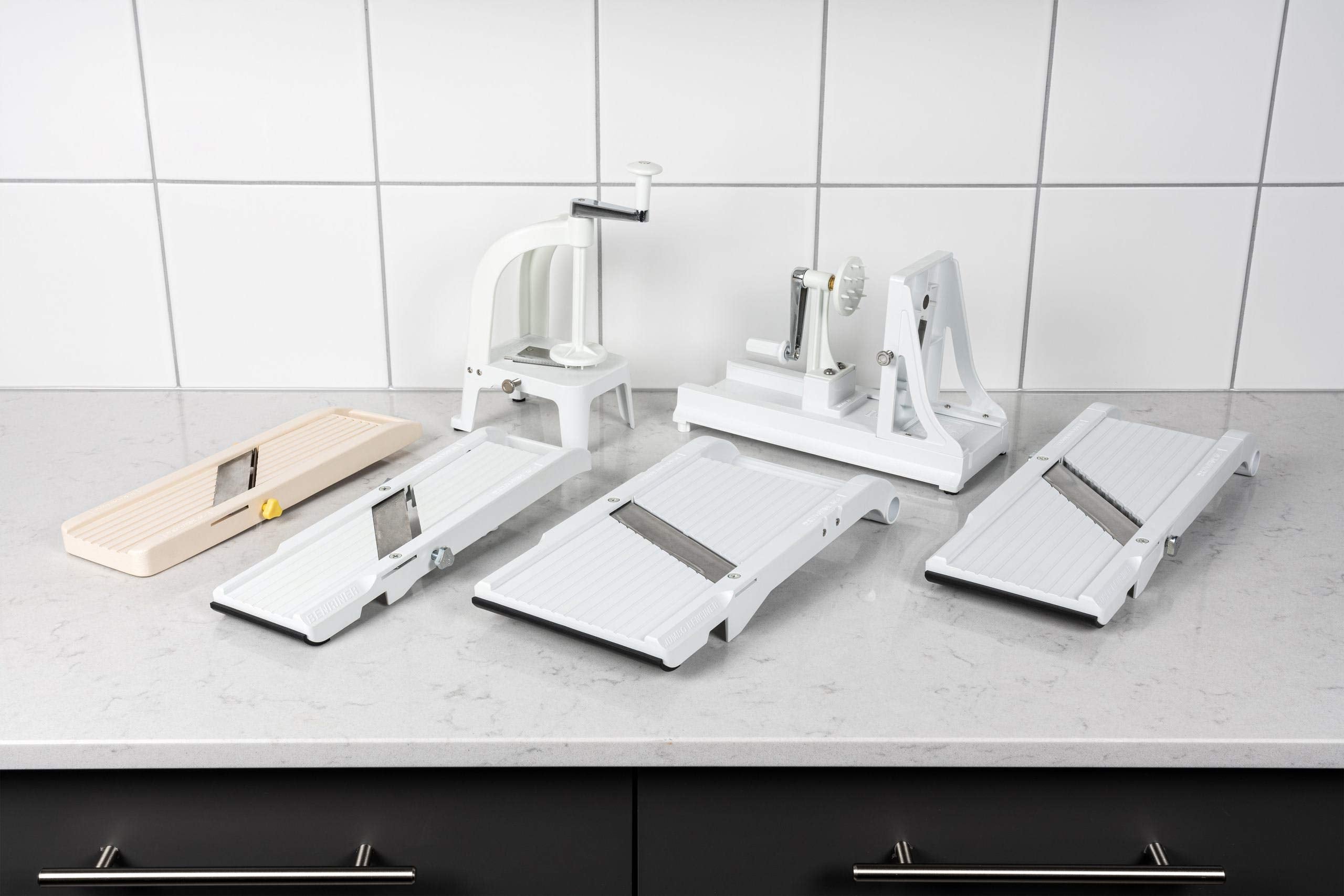 Benriner Professional Japanese Horizontal Turning Slicer - 3 Blades, White