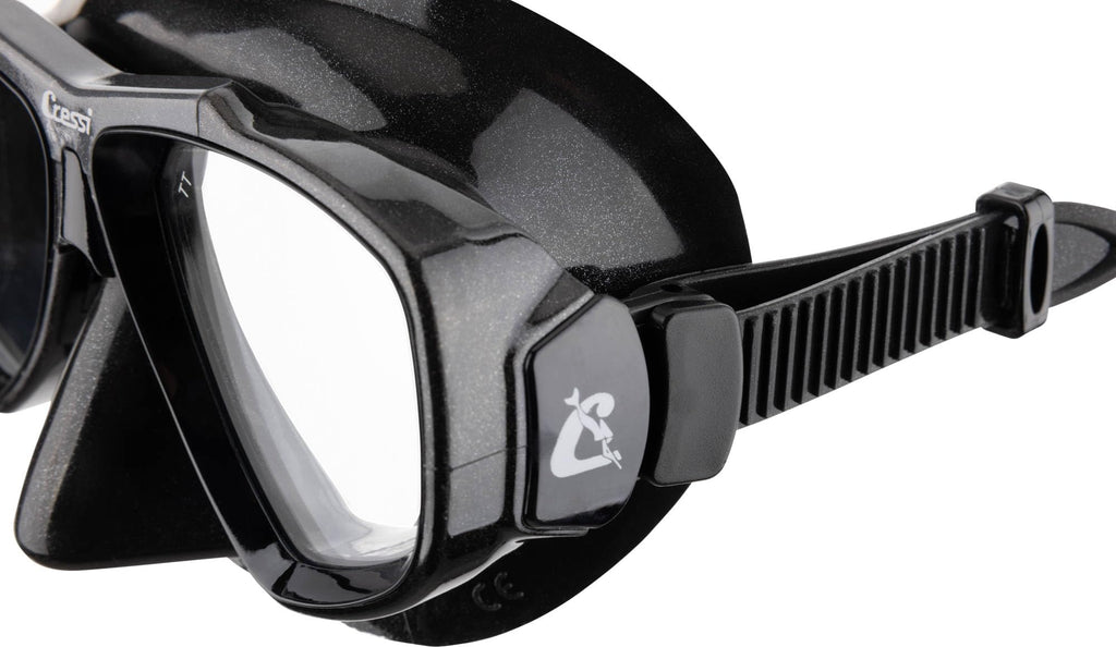 Cressi Big Eyes Diving Mask – UV Blue/Orange Lenses, Black Silicone