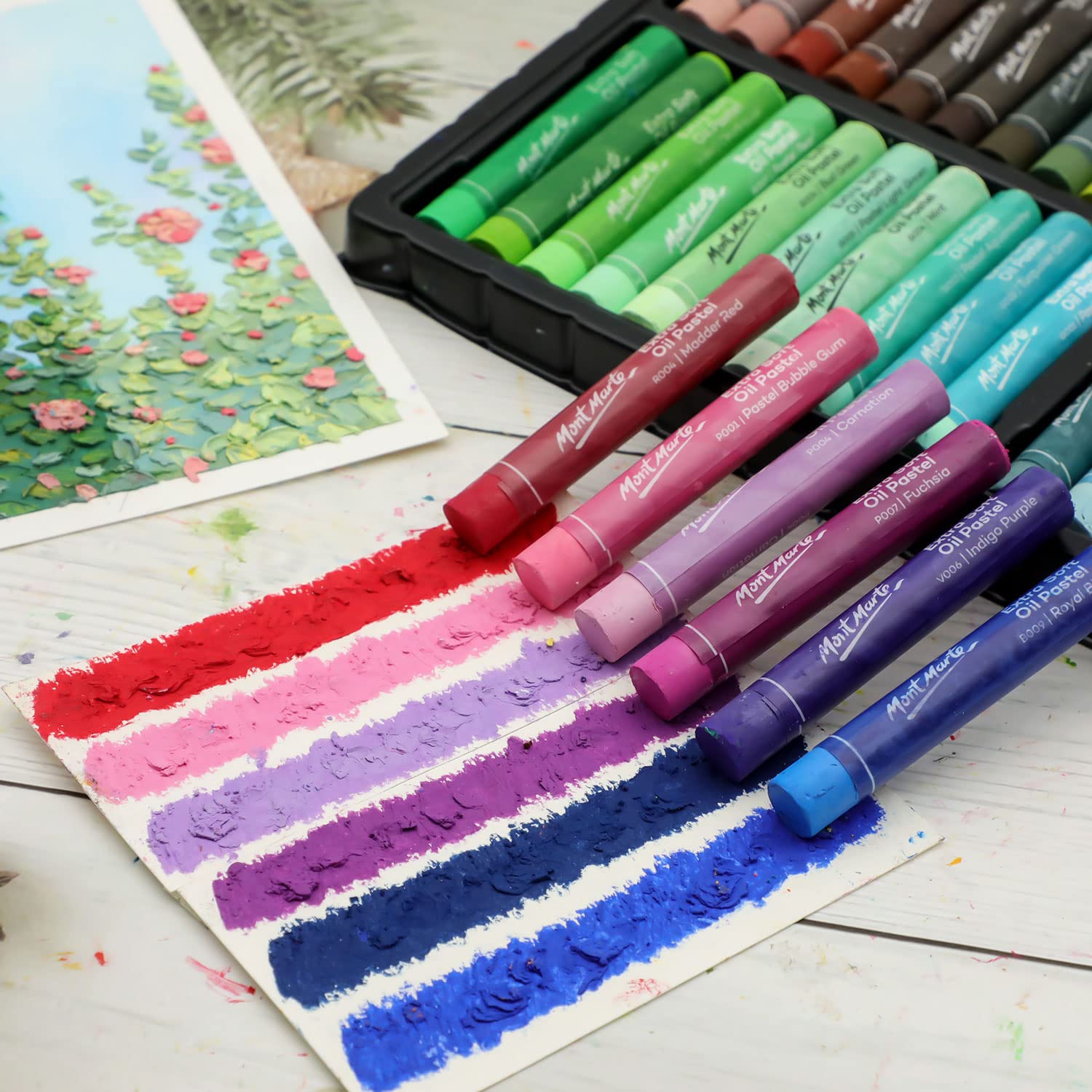 Mont Marte Extra Soft Oil Pastels - 120pc Vibrant Buttery Art Set