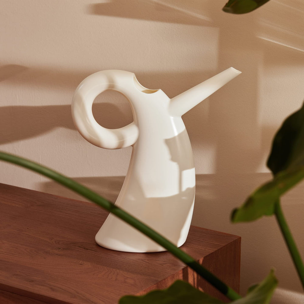 Alessi Diva Watering Can | White Thermoplastic Resin by Eero Aarnio