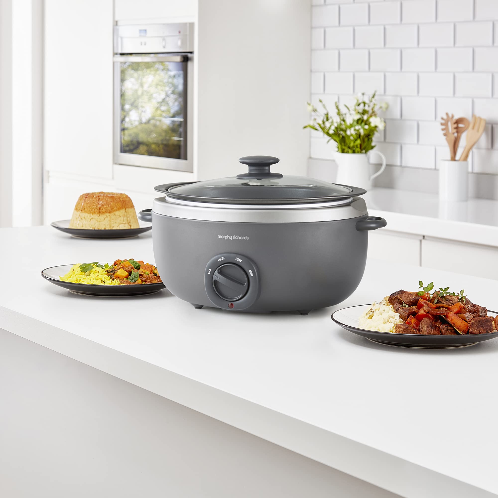 Morphy Richards 461022 Slow Cooker | 6.5L Hob-Proof Aluminium Pot