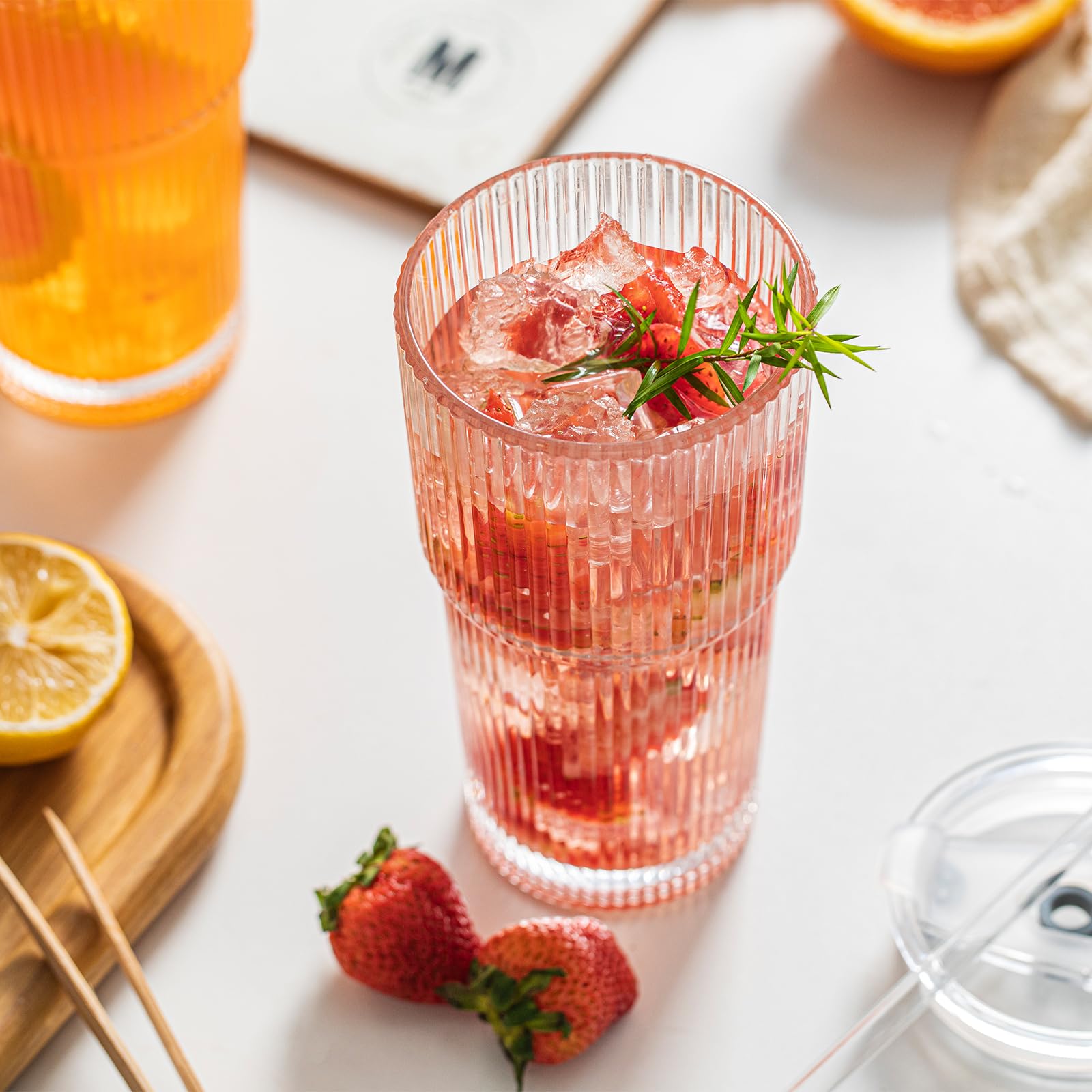 INSETLAN Ribbed Glass Tumblers with Lids and Straws - 600ml Set of 4