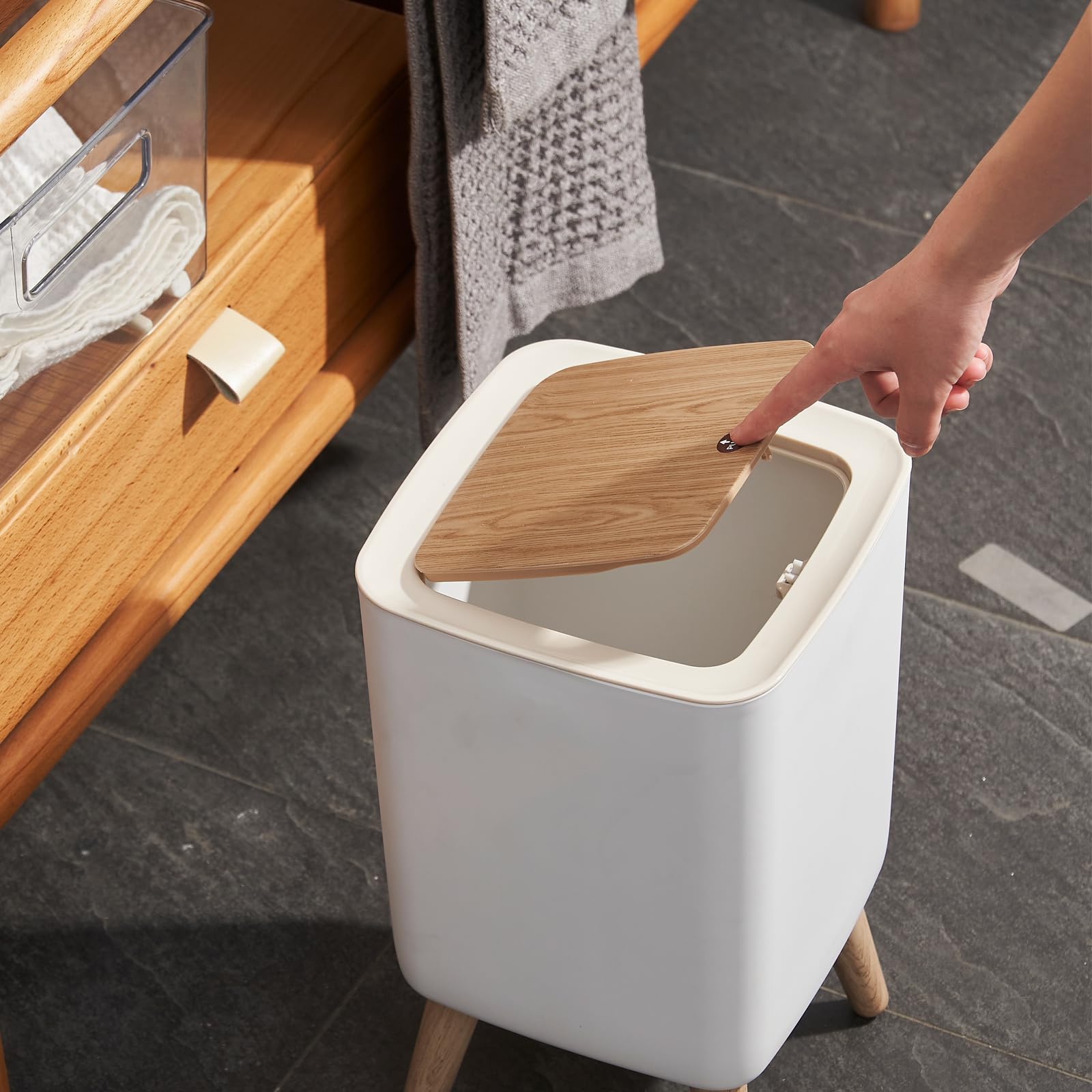 U2PICK 10L Slim Trash Can with Lid – Modern Dog Proof Waste Bin