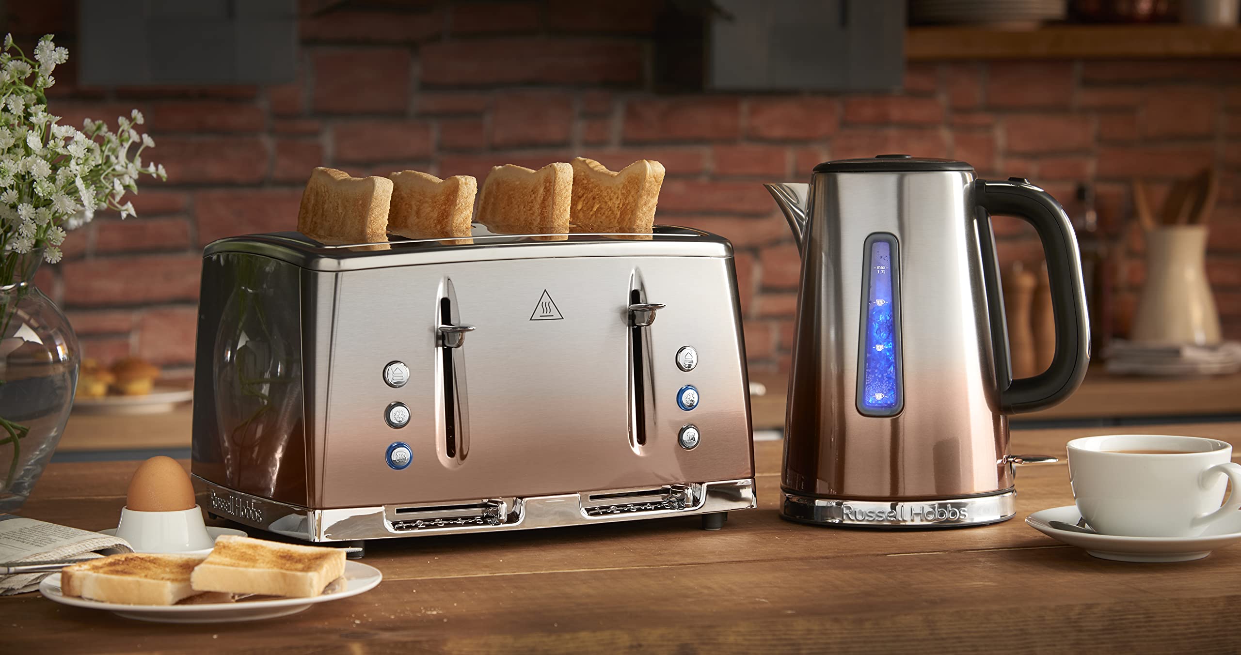 Russell Hobbs Eclipse 1.7L Electric Kettle – Quiet & Fast Boil Copper