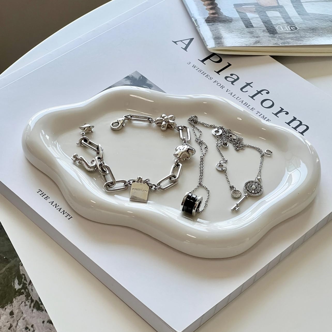 CESTATIVO Cloud Ceramic Jewellery Dish – White Trinket Tray & Ring Holder
