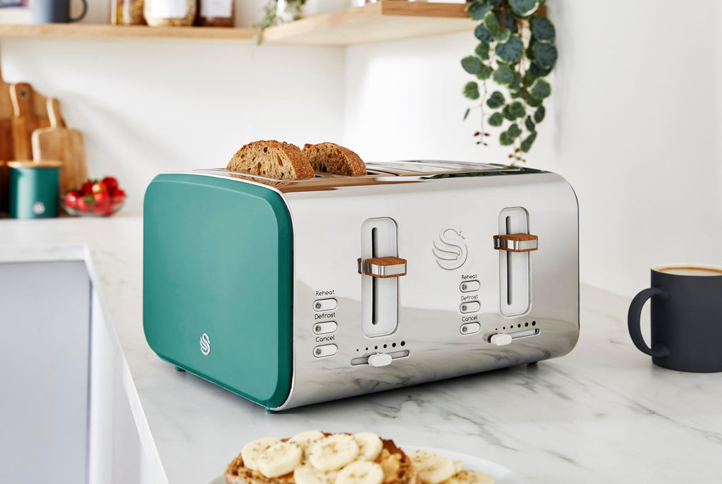 Swan Nordic 4-Slice Toaster – 1500W Green with 6 Browning Levels