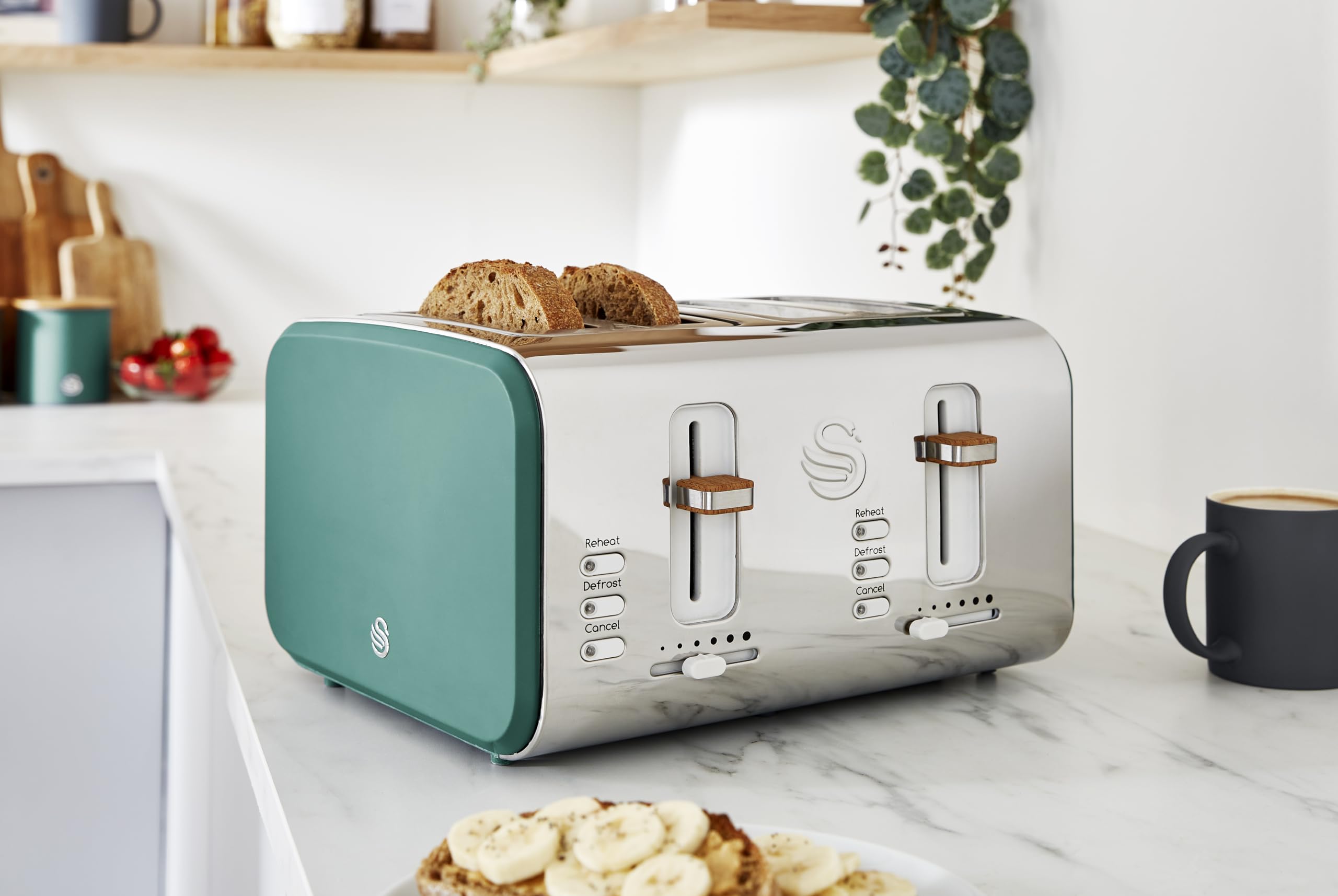 Swan Nordic 4-Slice Toaster – 1500W Green with 6 Browning Levels