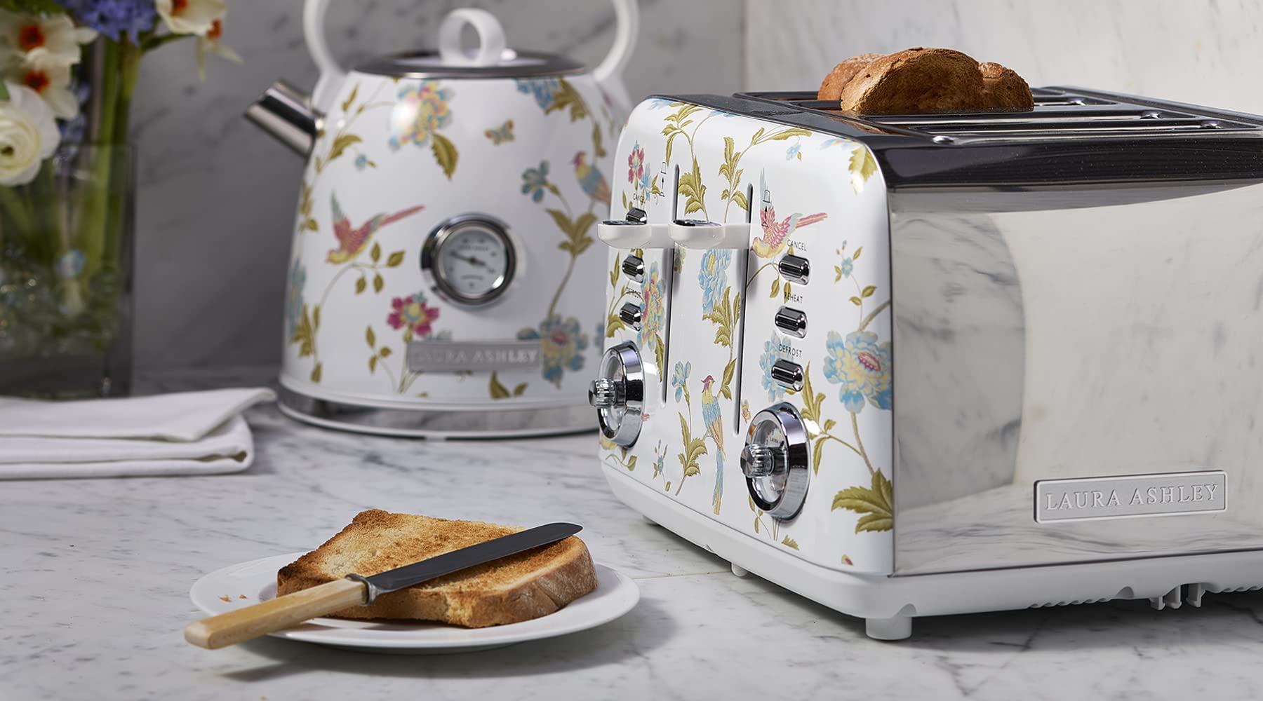 Laura Ashley Elveden 4-Slice Toaster | White Stainless Steel by VQ