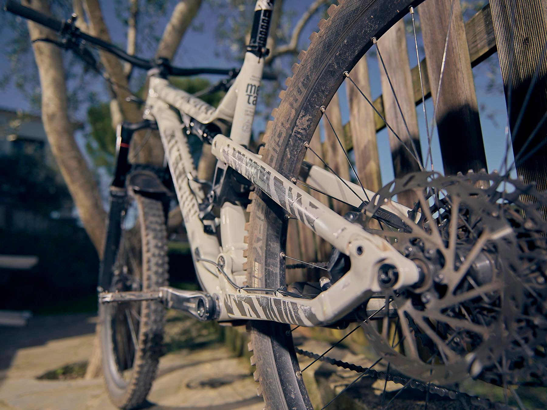 All Mountain Style AMS Frame Guard Full - Zebra Grey Honeycomb PVC