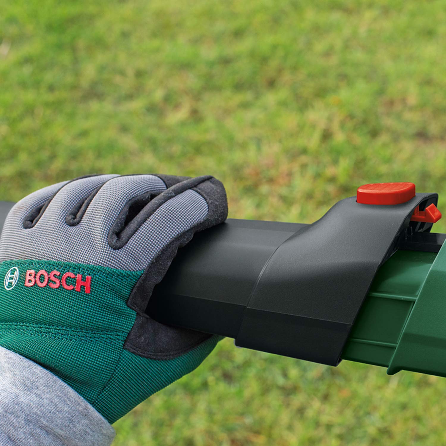 Bosch Universal Garden Tidy 2300 - 3-in-1 Electric Leaf Blower & Vacuum