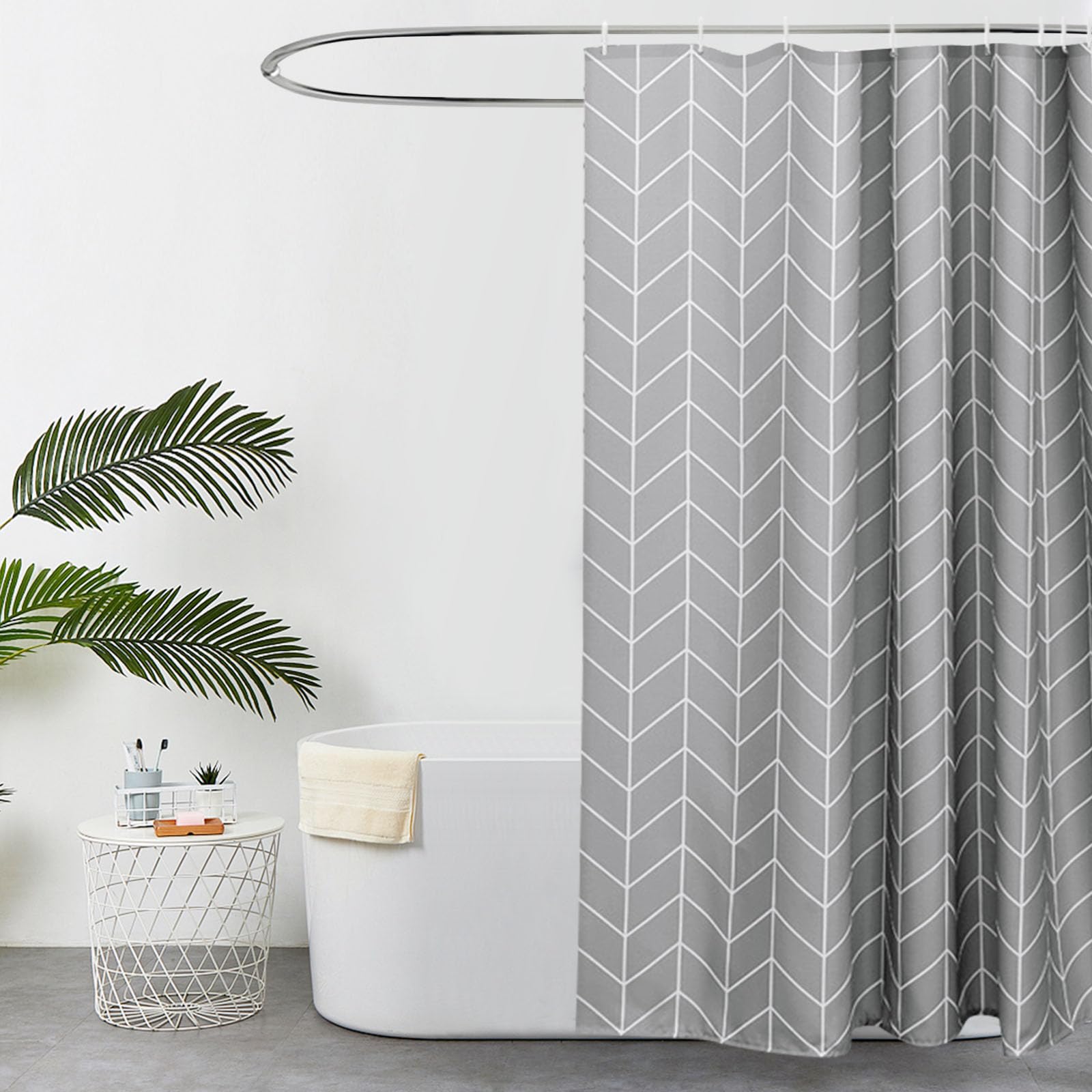EurCross Grey Striped Shower Curtain | Mildew Resistant Polyester – 180x180cm