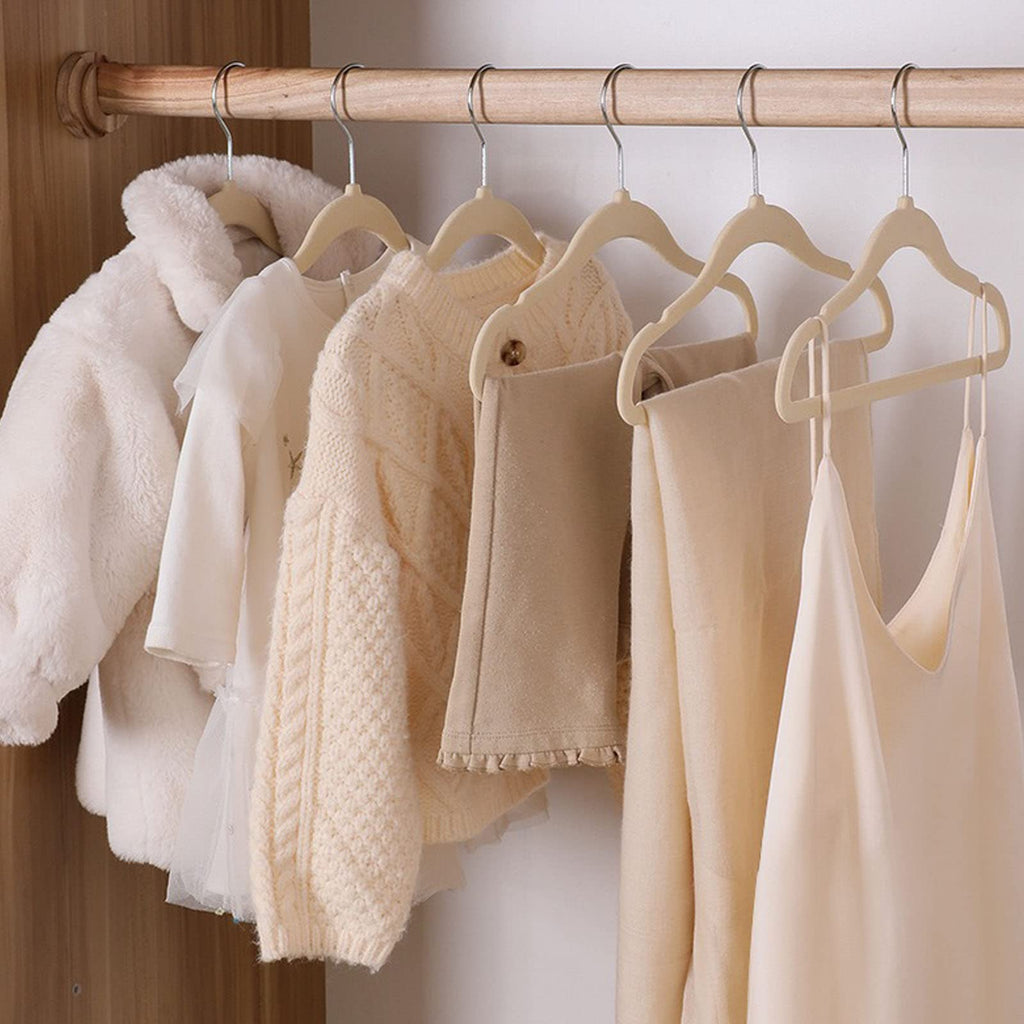 ETAOLINE Baby Velvet Hangers for Kids Clothes, 25-Pack Beige