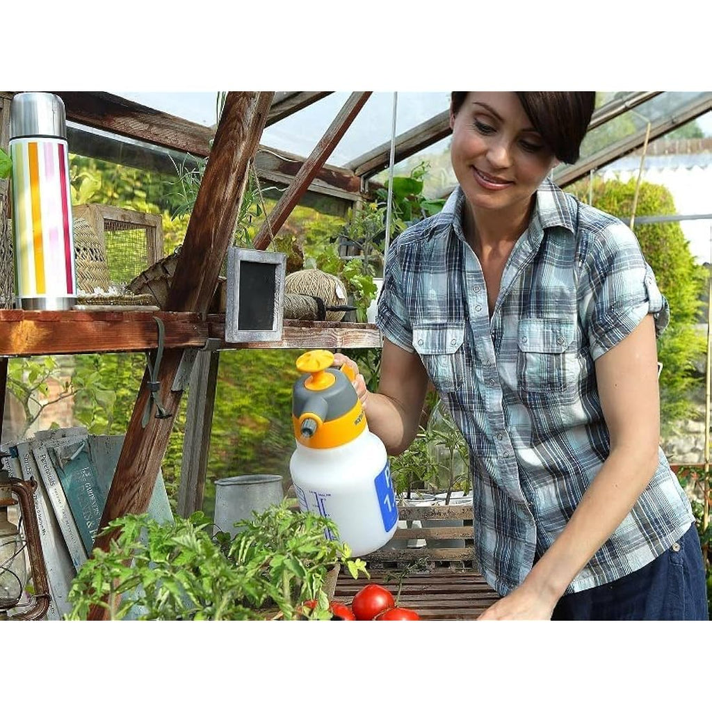 Hozelock Pressure Sprayer Spraymist Plus 1.25L – Metal Pumping Stem