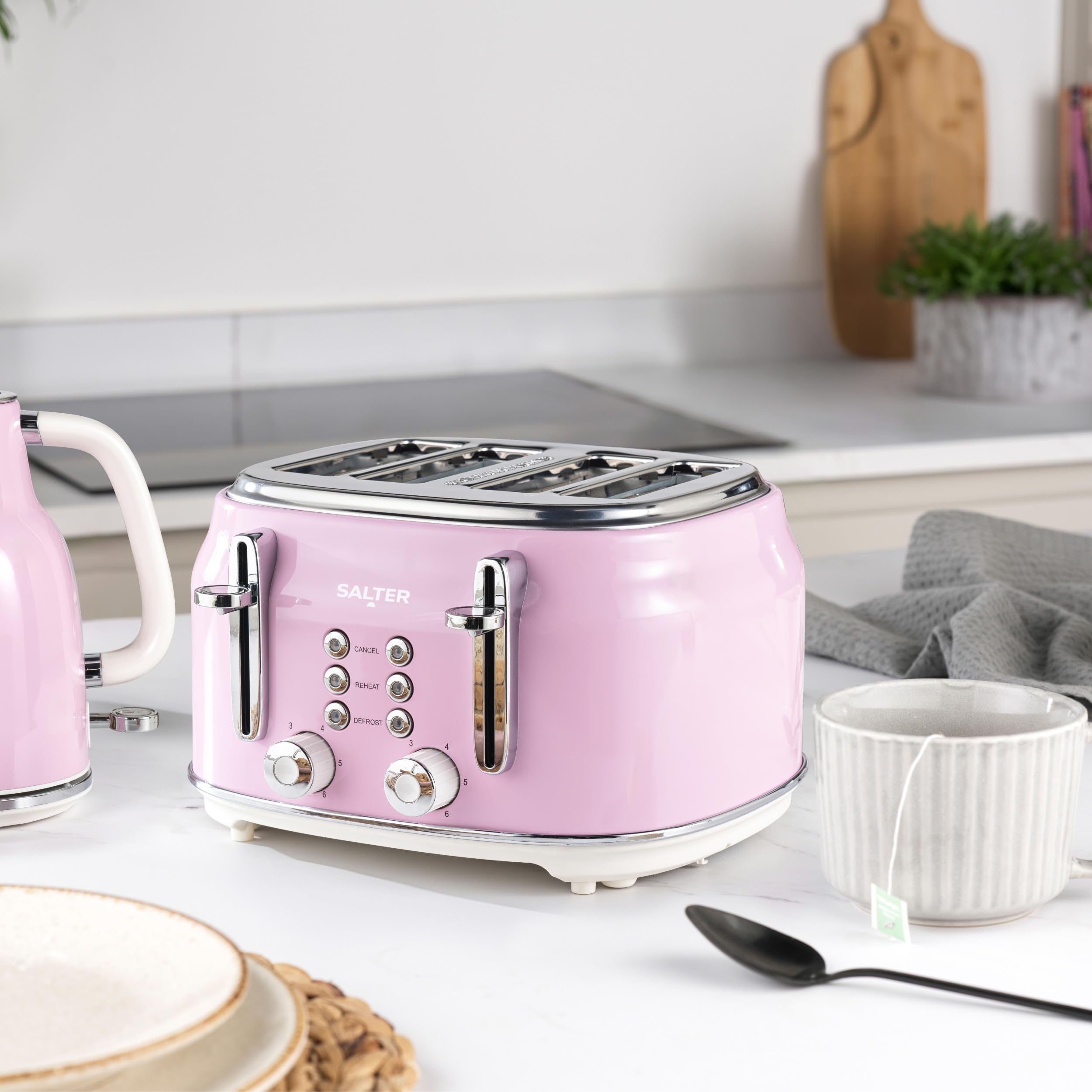 Salter Retro Electric Kettle – 1.7L Rapid Boil Vintage Pink Design