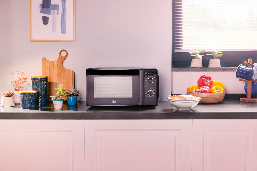 Beko MOC20100BFB Solo Microwave – 20L Compact Design in Black