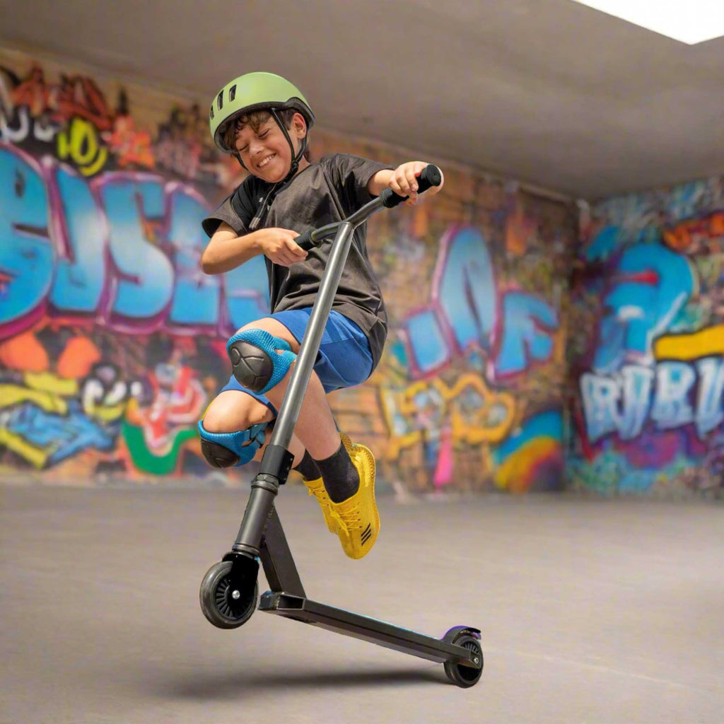 EVO Viper Stunt Scooter for Kids & Teens | Freestyle Trick Scooter