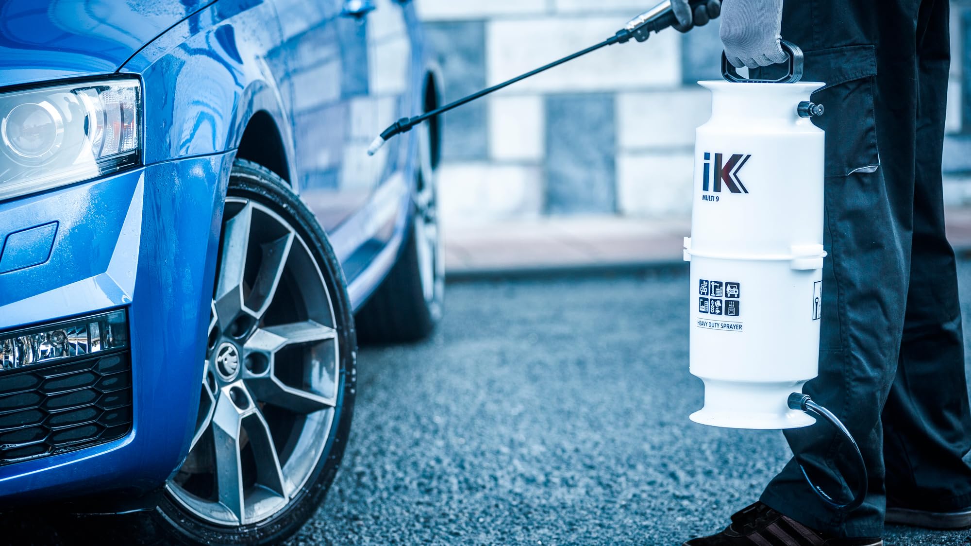 Goizper IK MULTI 9 Acid-Resistant Pressure Sprayer - 9L Tank