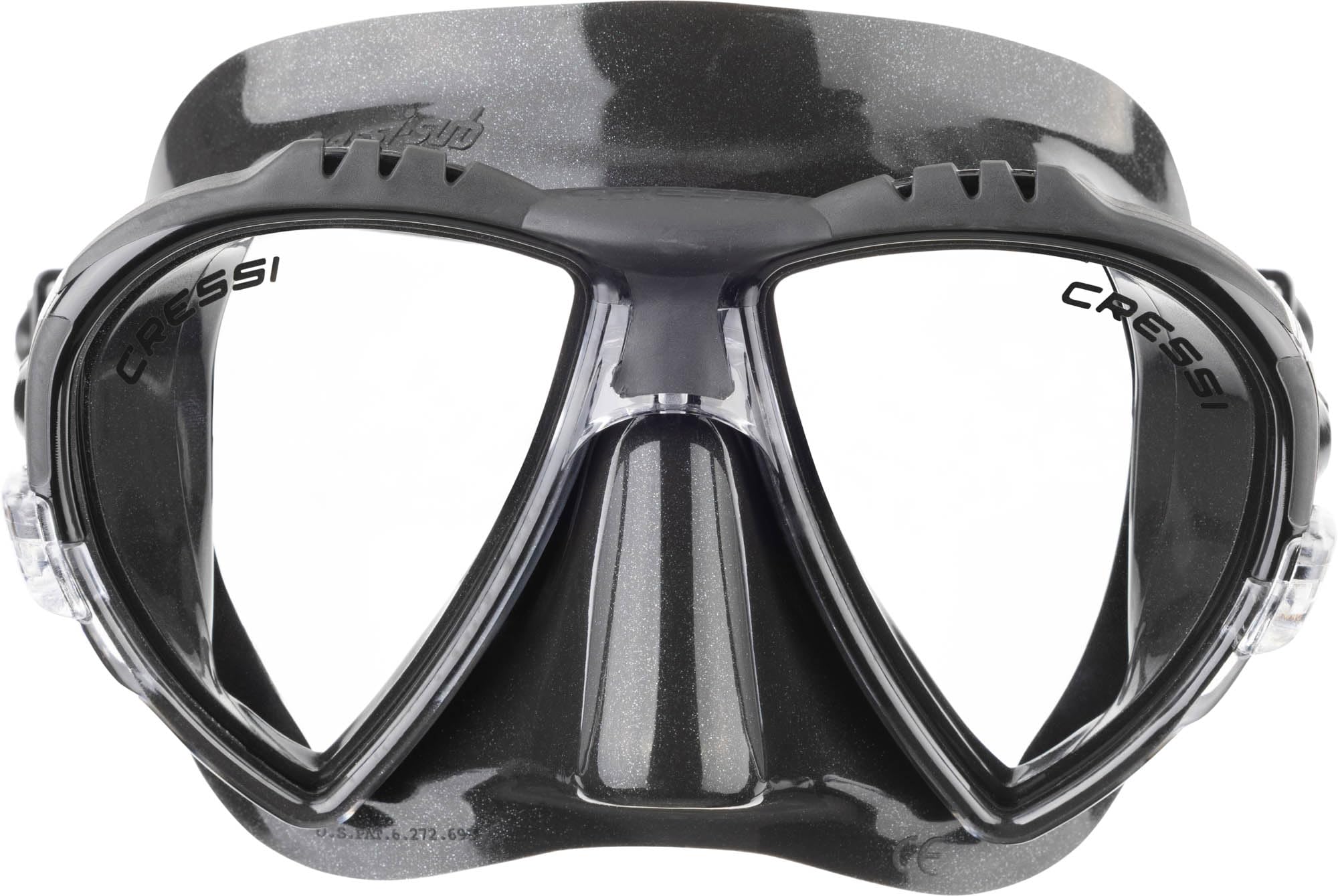 Cressi Matrix Snorkelling Mask – Low Volume Silicone Scuba Mask, Black