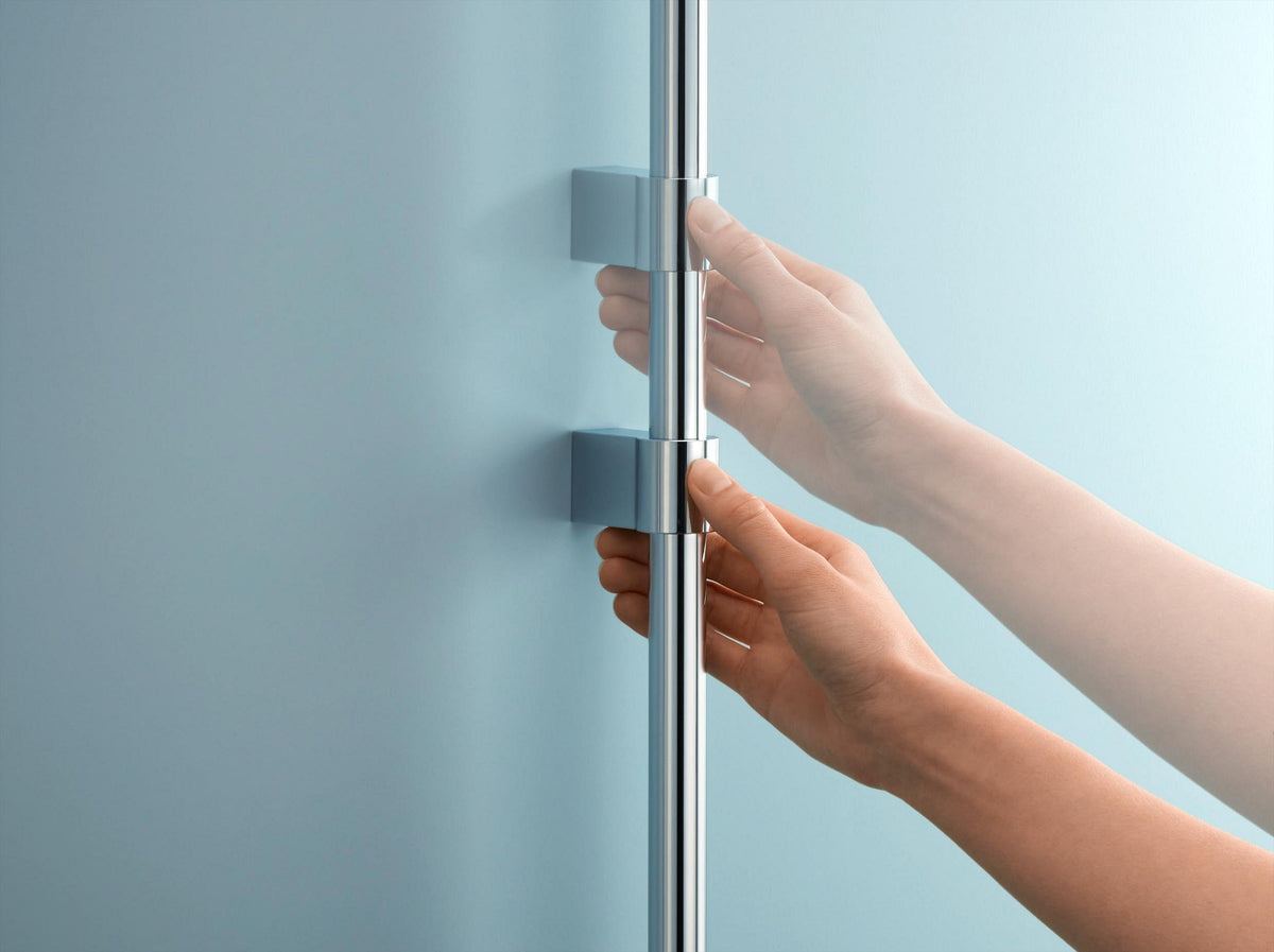GROHE Vitalio Universal QuickFix - Shower Rail, 60 cm with Wall Holders, Glide Element and Swivel Holder, Holding Force Maximum 20 kg - image 3
