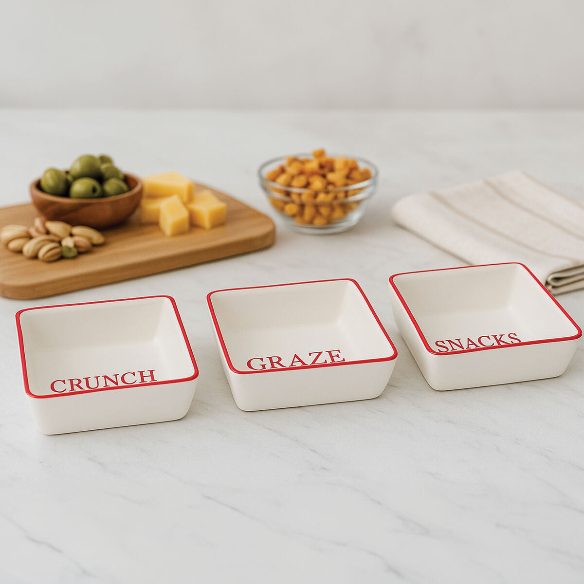 Orsina Hollywood Snack Dishes – Set of 3 Red Trim Cream Stoneware