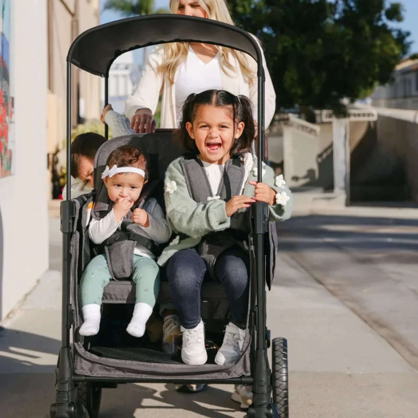 Wonderfold W4 Luxe Pro Stroller Wagon - Charcoal Grey
