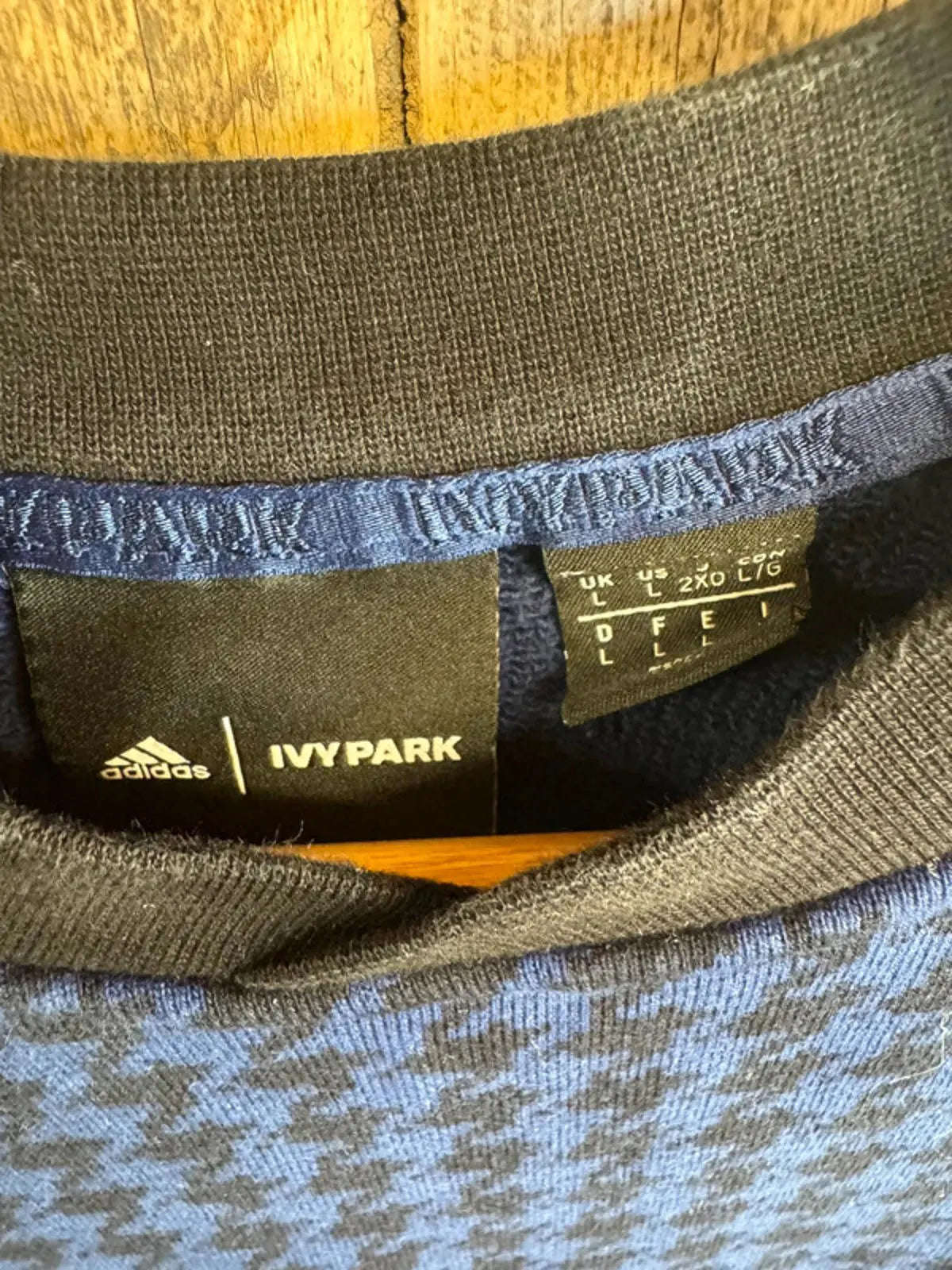 Adidas Ivy Park Men’s jumper top Sweater Large