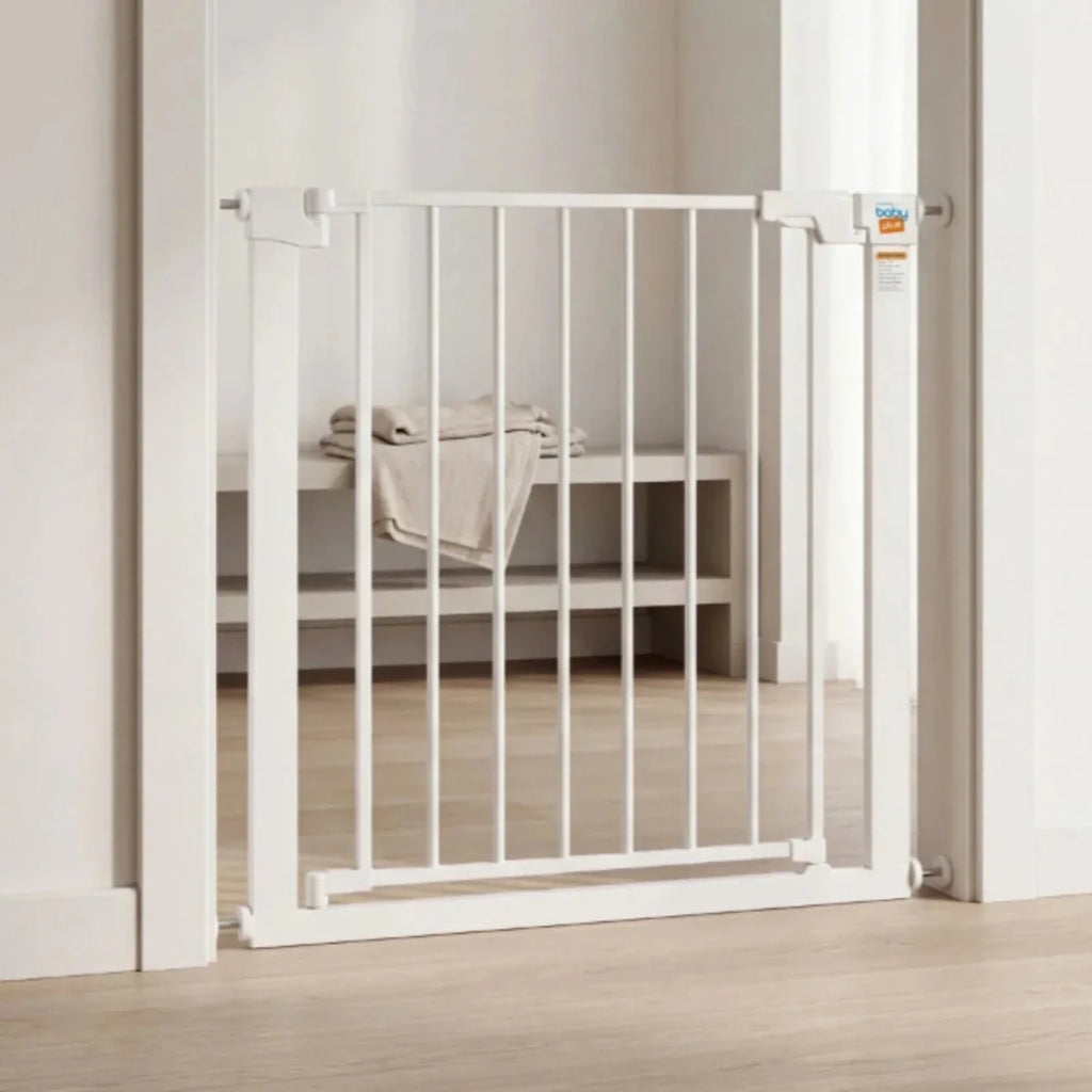 baby plus Guard Pro Baby Safety Gate