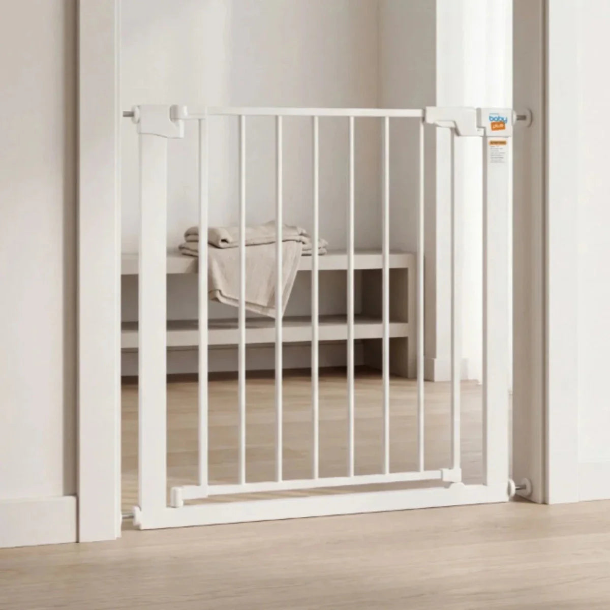 baby plus Guard Pro Baby Safety Gate