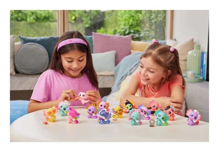 ZURU 5 Surprise A-Lot-A Axolotls Collectible Toy Figure by Snaps