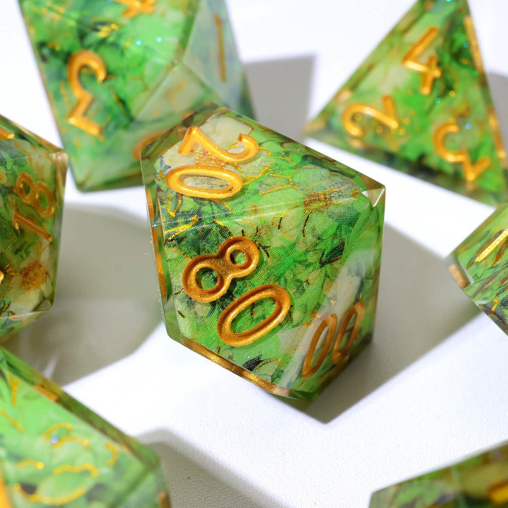 Feygrove | Sharp Edge Dice | Resin | 7 Piece Set