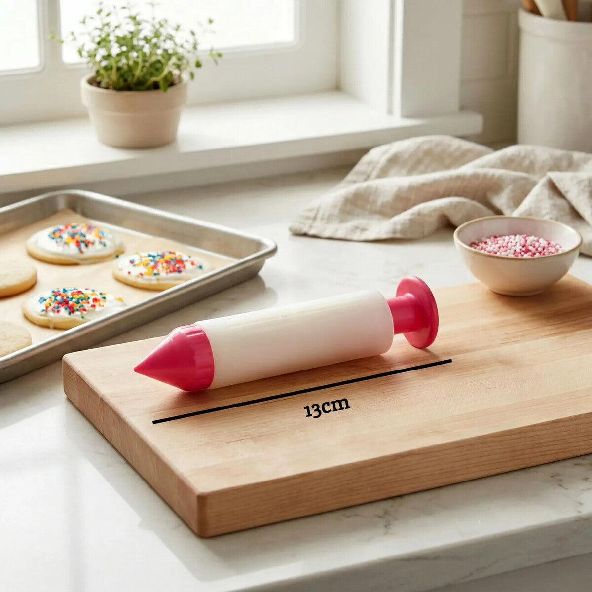 Orsina Hallie Hot Pink 3-Piece Cake Decorating Pen for Icing