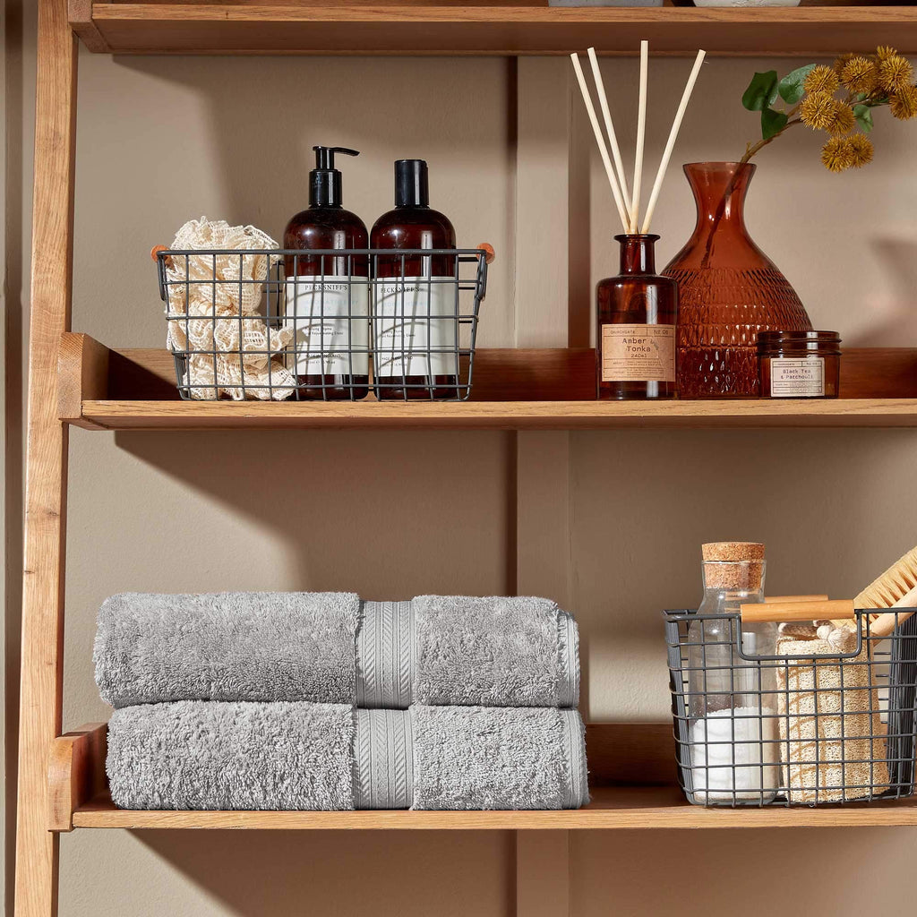 Christy Renaissance 2 Bath Towels Set | Dove Grey | 100% Egyptian Cotton Pile | Luxuriously Soft and Super Absorbent | 675 GSM