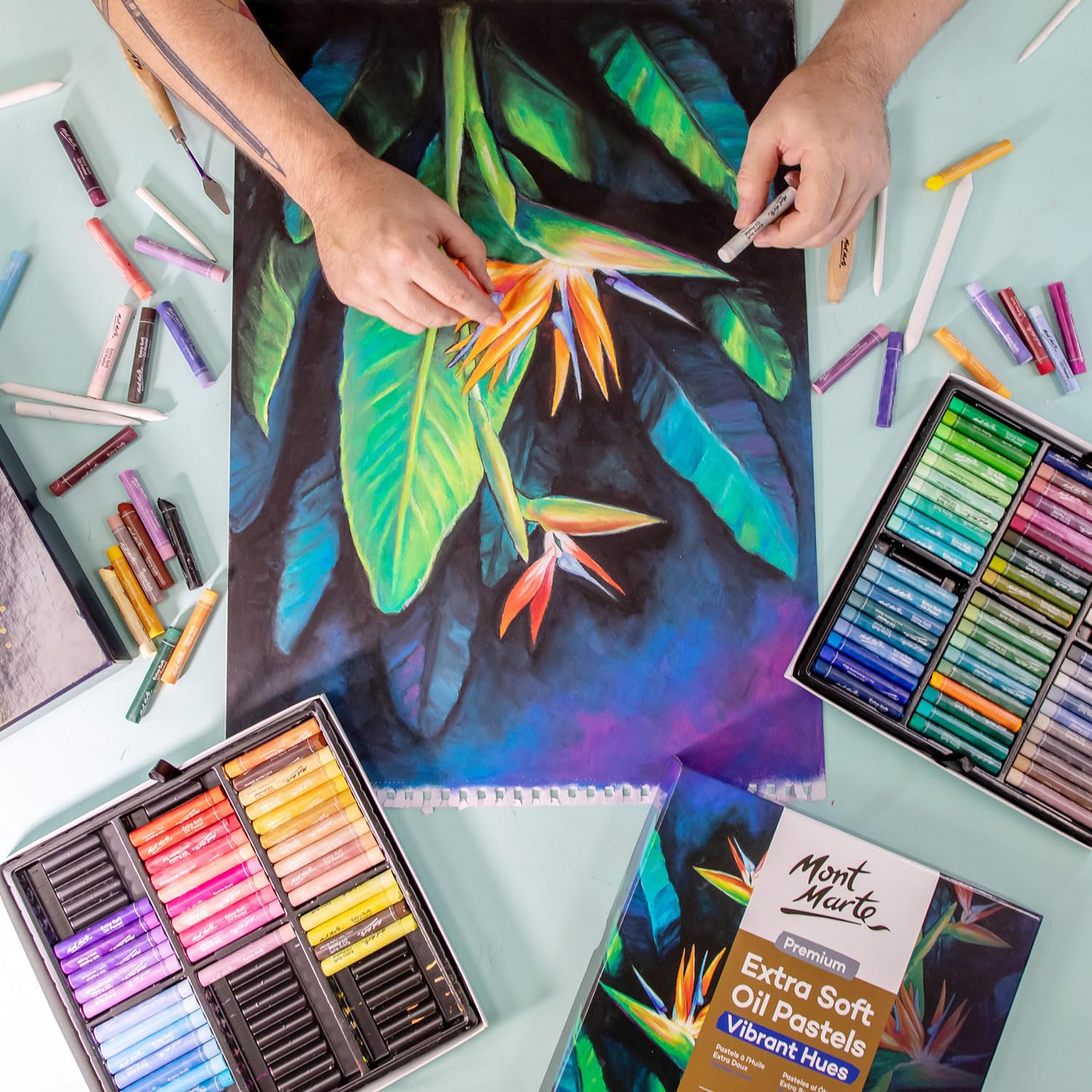Mont Marte Extra Soft Oil Pastels - 120pc Vibrant Buttery Art Set