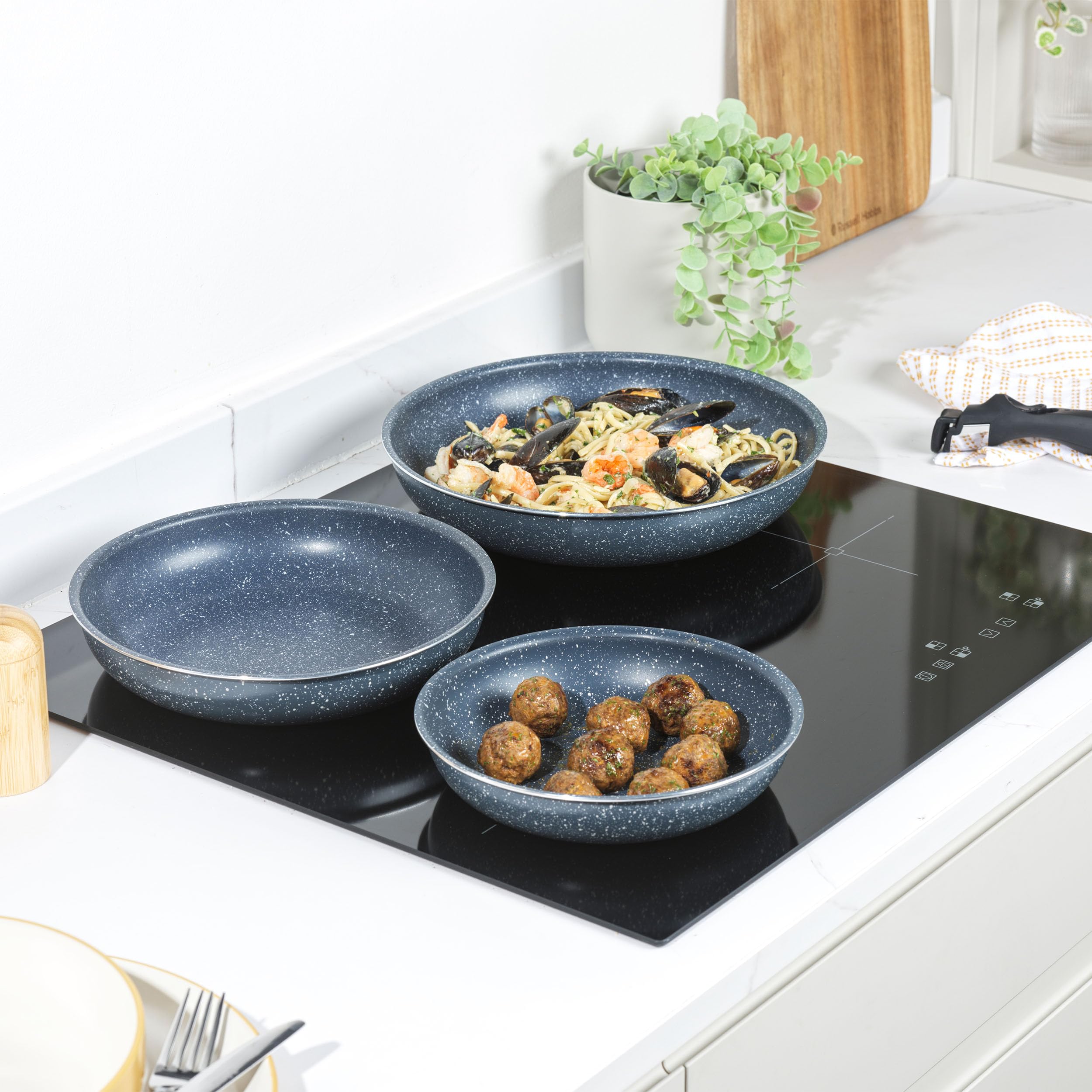 Russell Hobbs Nightfall Stone Non-Stick Frying Pan Set with Detachable Handle