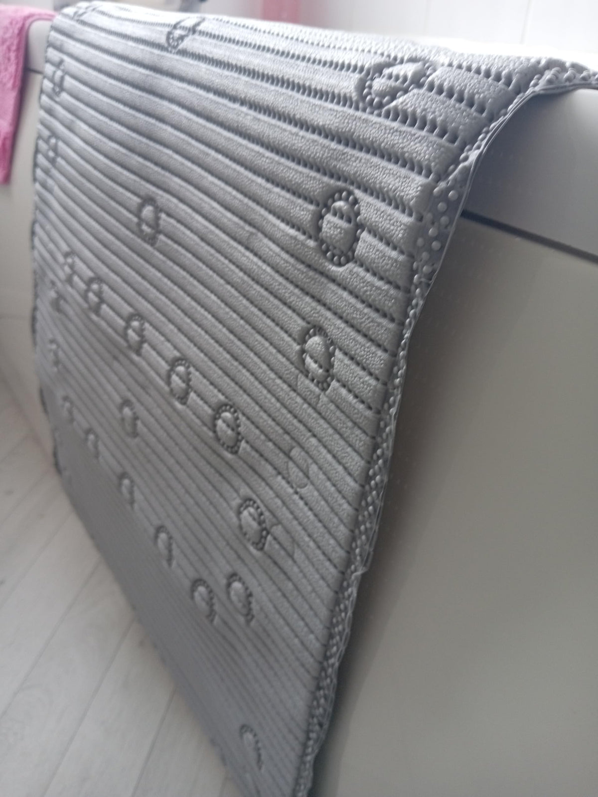 Non Slip Bath Mat Pvc Rubber With Secure Grip Suction Cups And Drain Holes Easy Clean Long Anti Mould Bathtub Mat 90cm x 42cm Ideal For Elderly Or - image 5