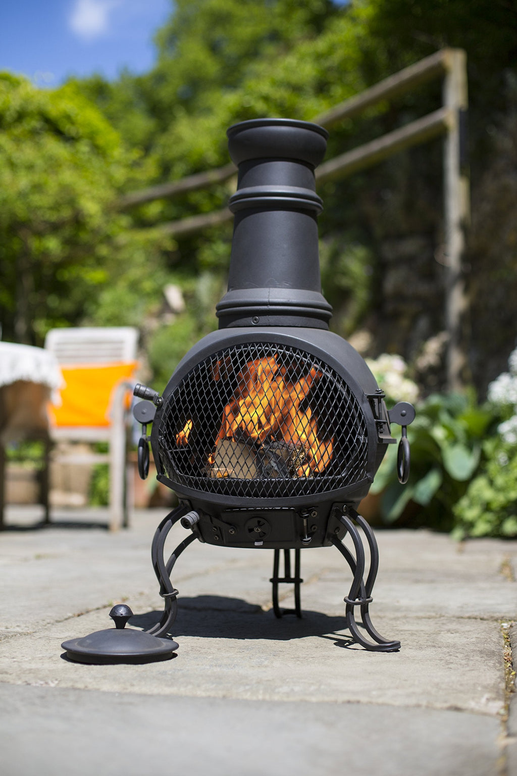 La Hacienda Murcia Medium Steel Chimenea with BBQ Grill and Rain Lid