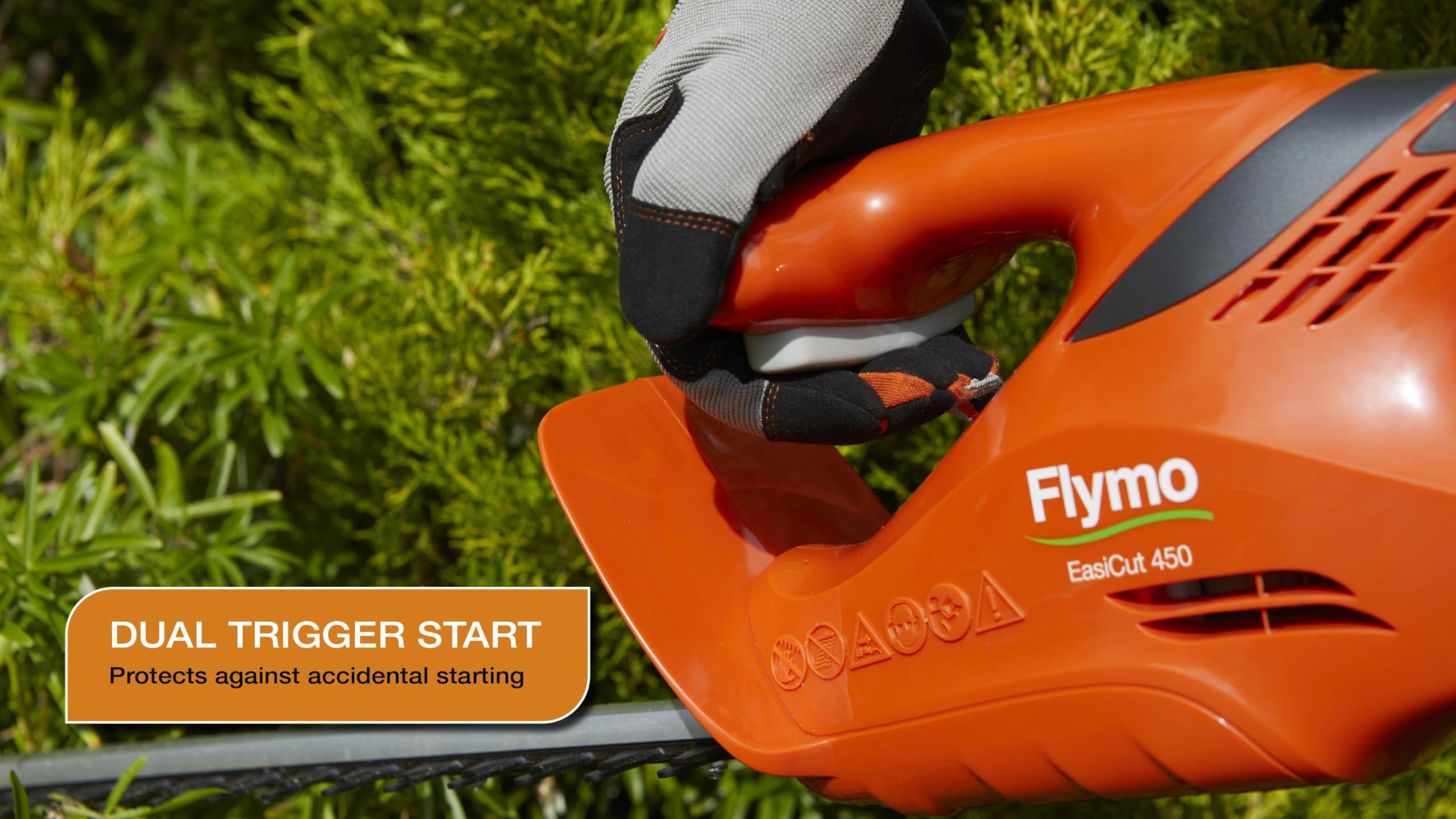Flymo EasiCut 450 Electric Hedge Trimmer – 45cm Blade, 450W Motor