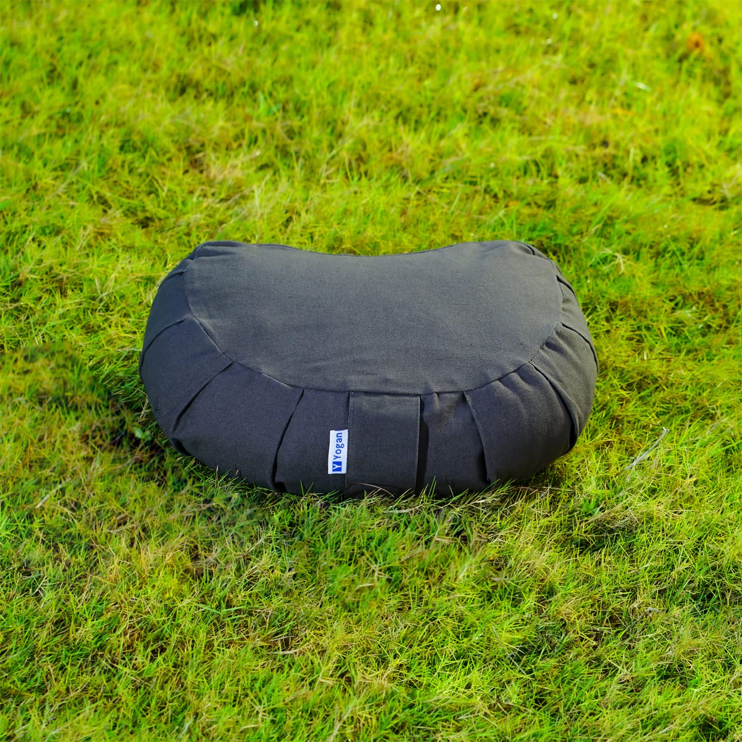 Yogan Crescent Meditation Cushion | Organic Cotton & Buckwheat Hulls
