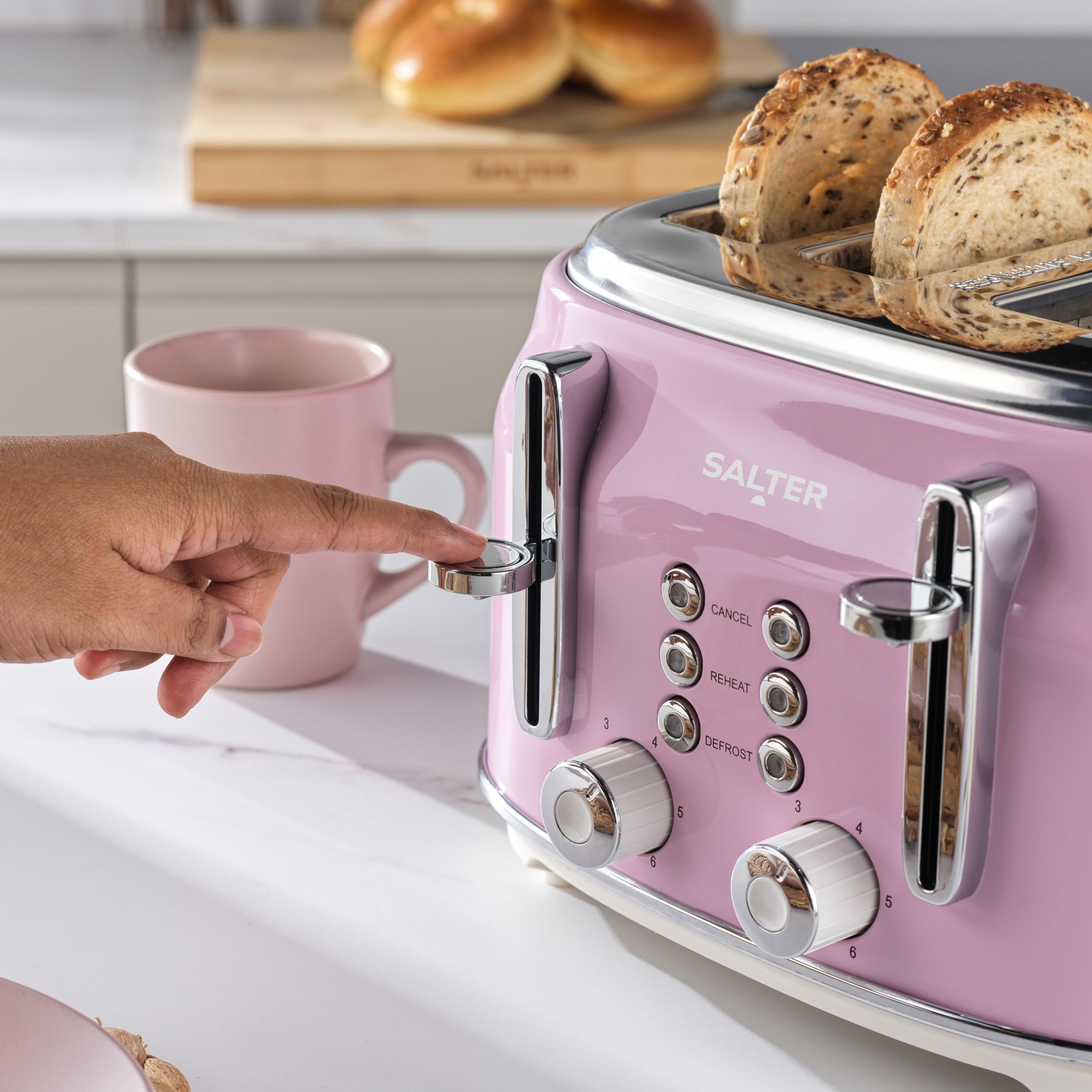 Salter Retro Pink Kettle and 4-Slice Toaster Set | 1.7L Fast Boil