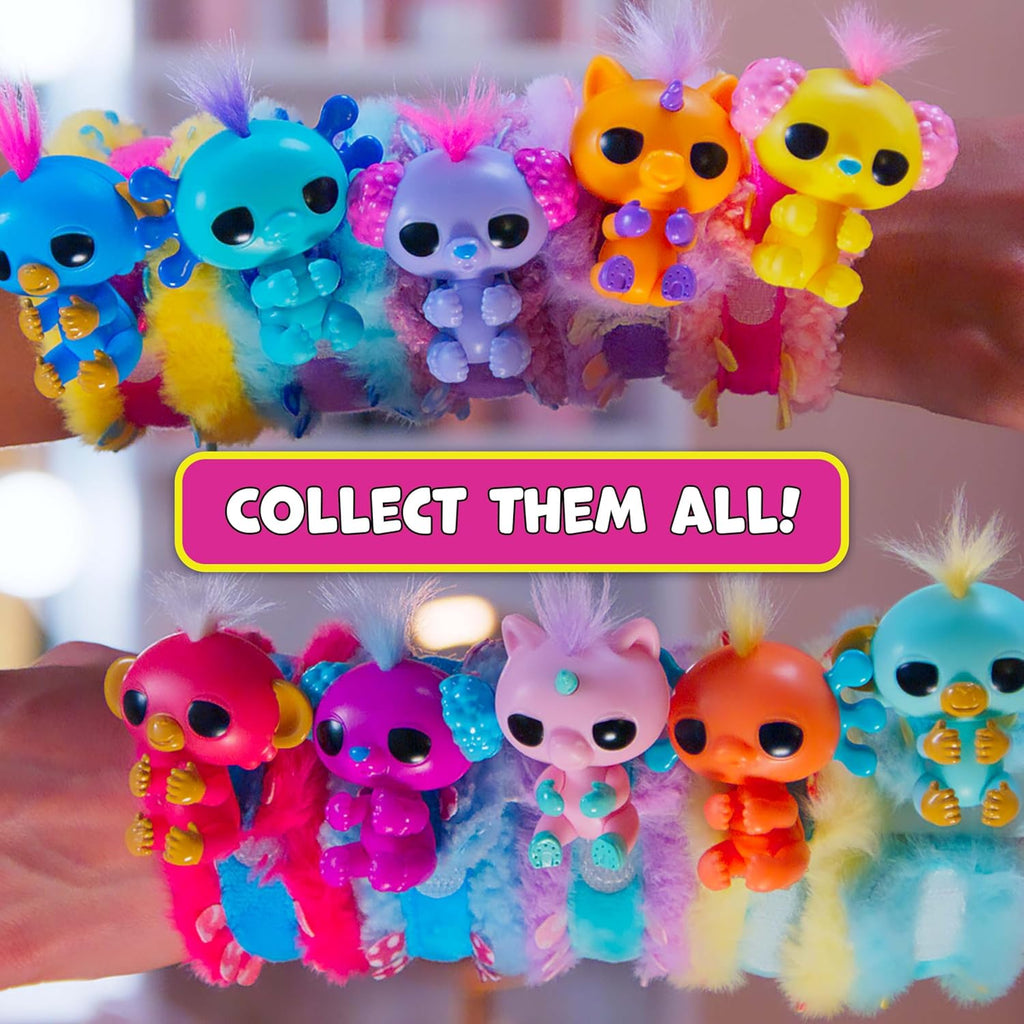 Fingerlings Pinkies by Snaps – Wearable Mini Plush Surprise Pet Toy